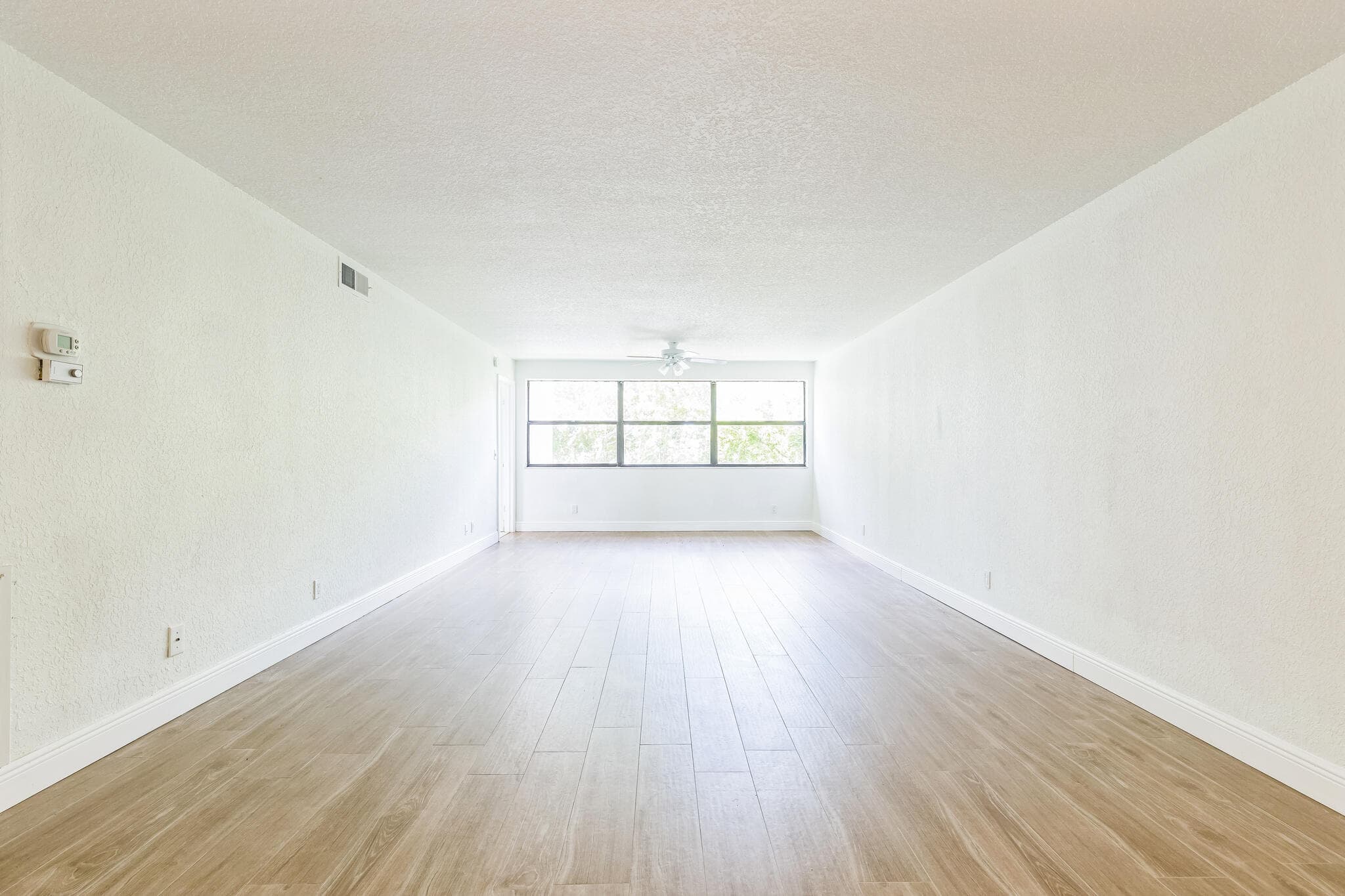 2704 NW 104th Avenue 401, Sunrise, FL 33322 — photo 20 of 37