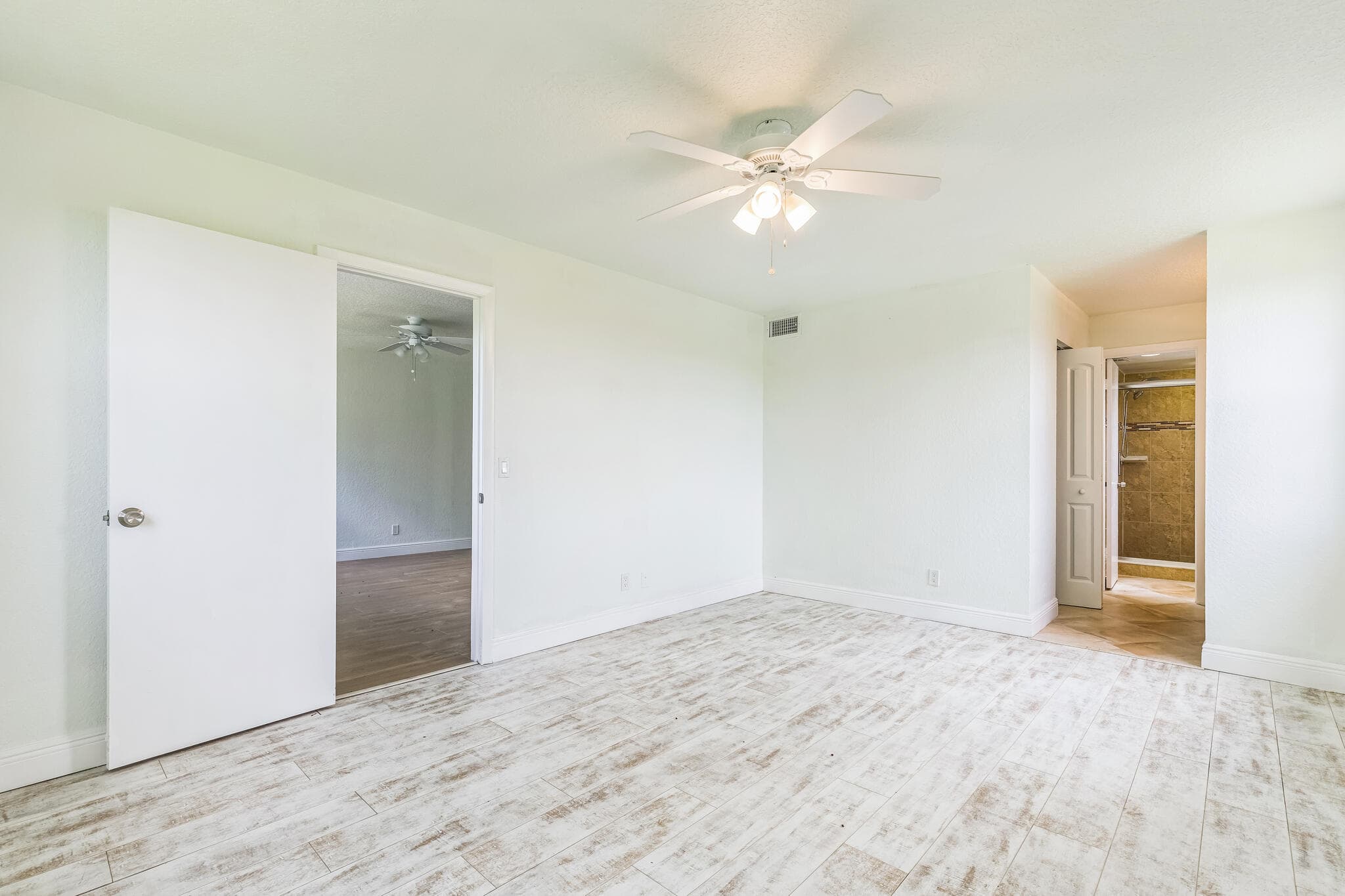 2704 NW 104th Avenue 401, Sunrise, FL 33322 — photo 24 of 37