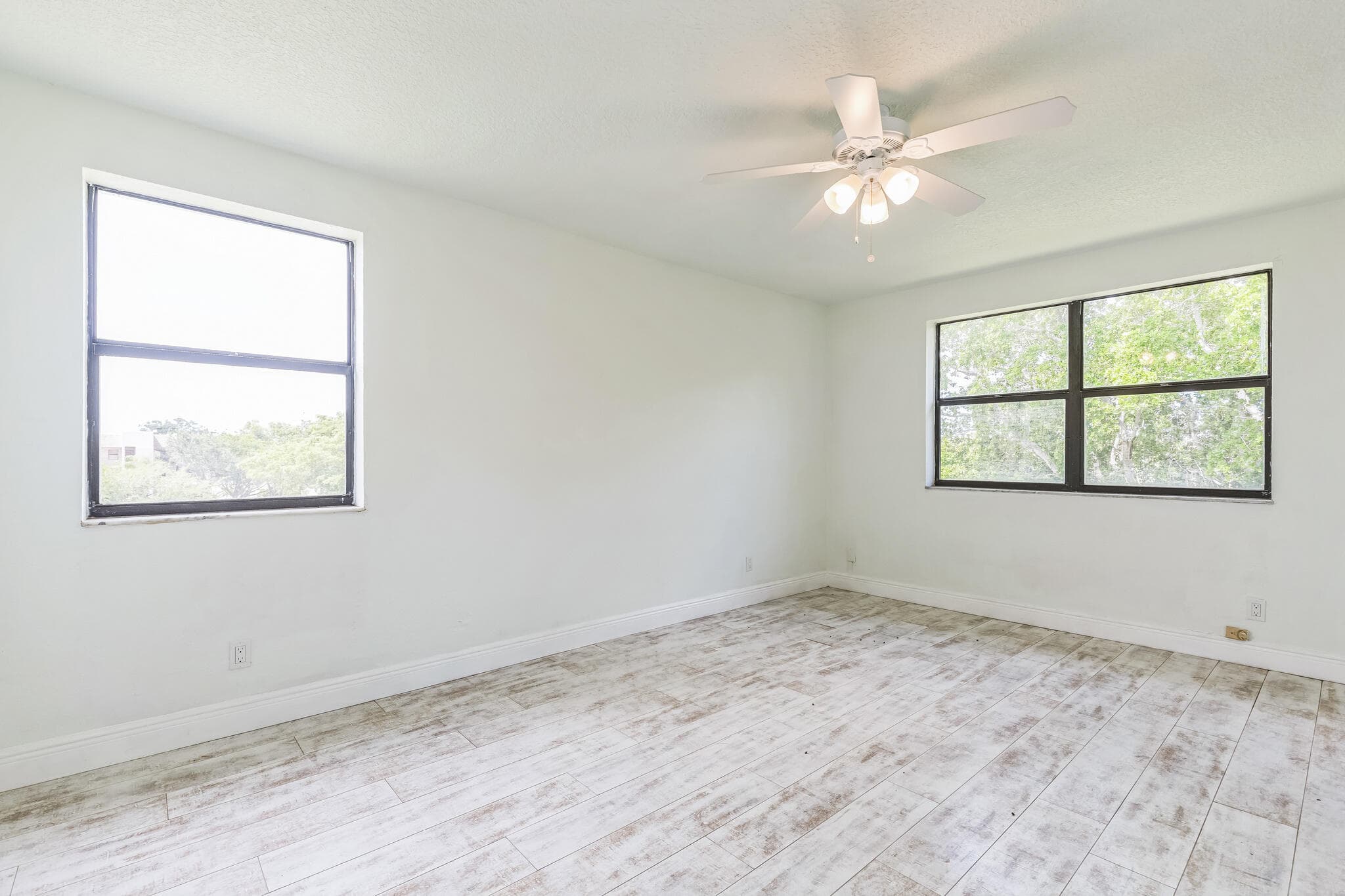 2704 NW 104th Avenue 401, Sunrise, FL 33322 — photo 26 of 37