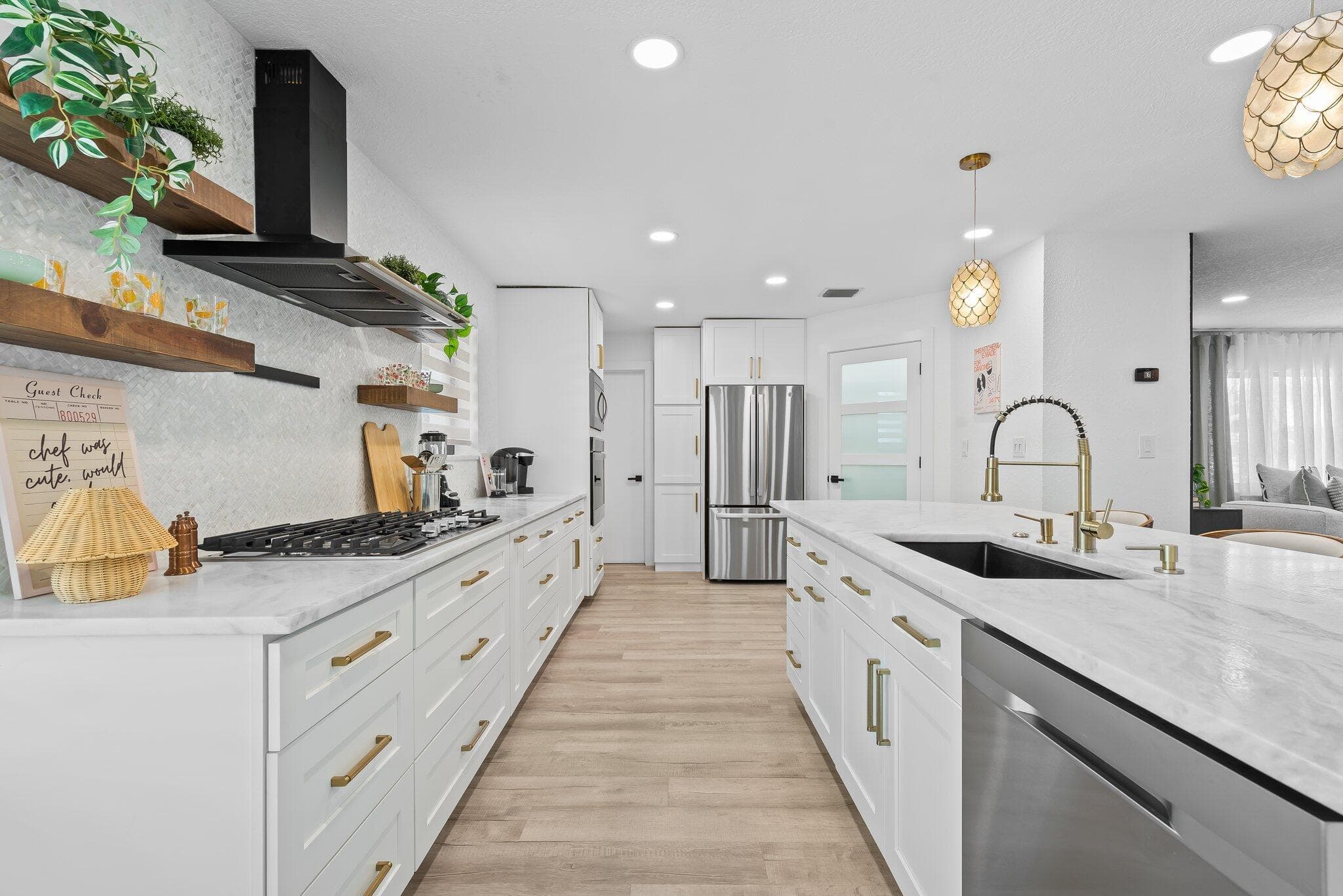 581 SE 5th Avenue, Pompano Beach, FL 33060 — photo 12 of 46