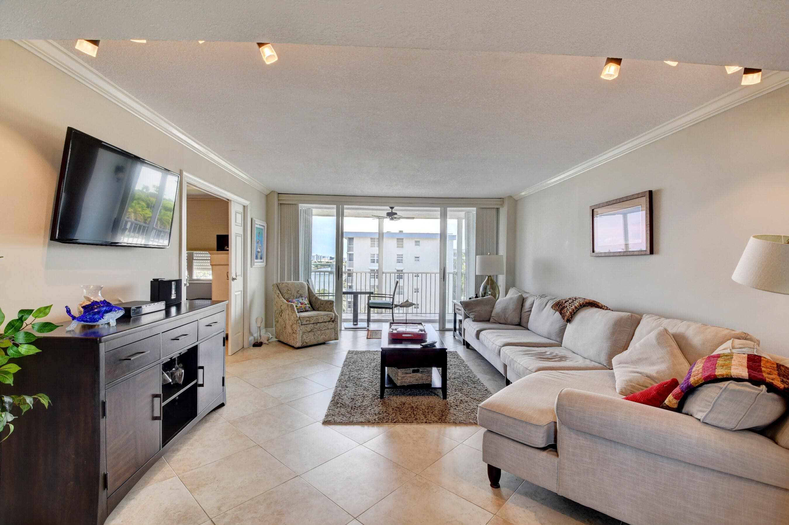 1 Harbourside Drive 3603, Delray Beach, FL 33483 — photo 4 of 67