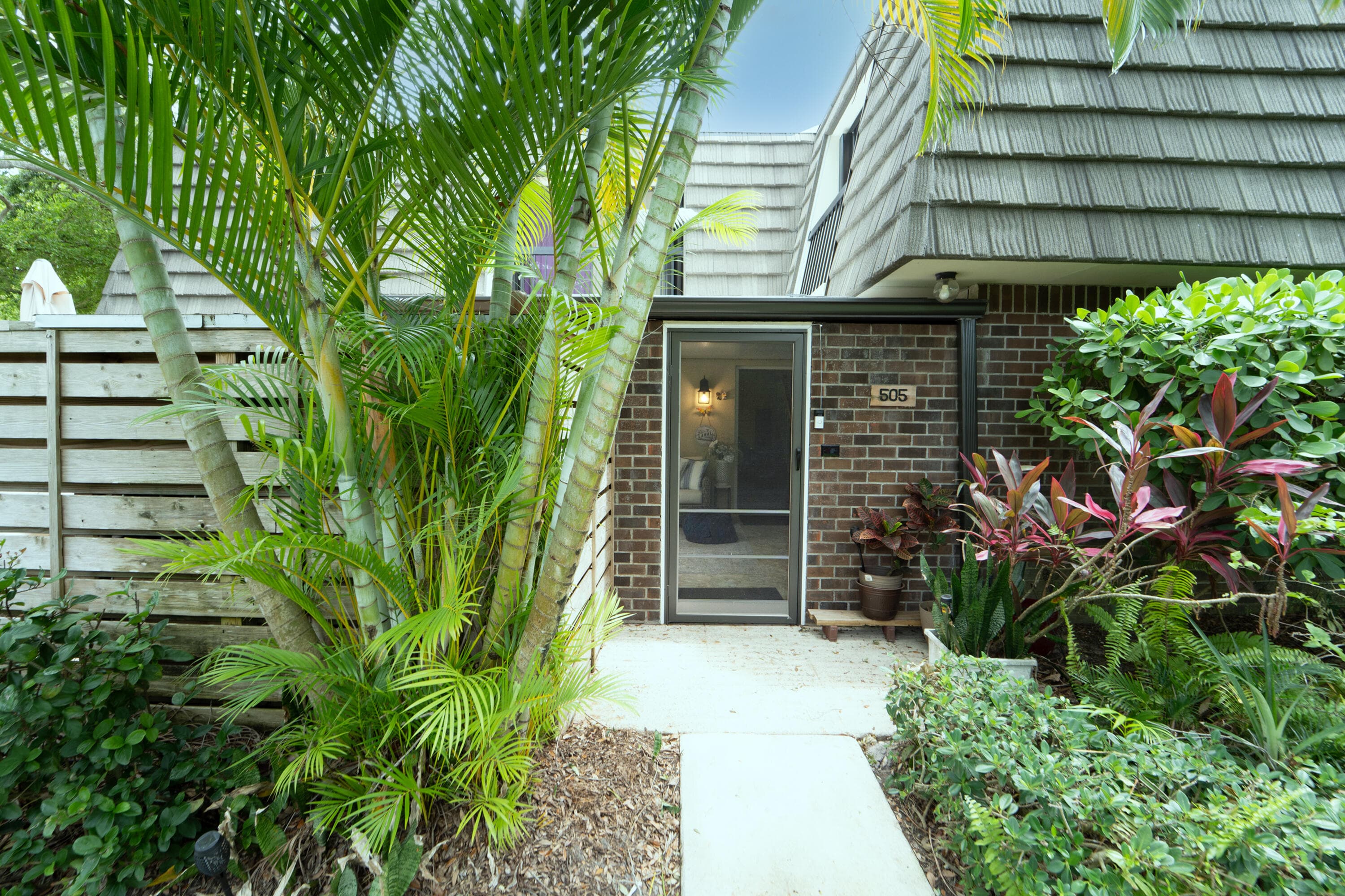 505 5th Terrace, Palm Beach Gardens, FL 33418 — photo 9 of 60