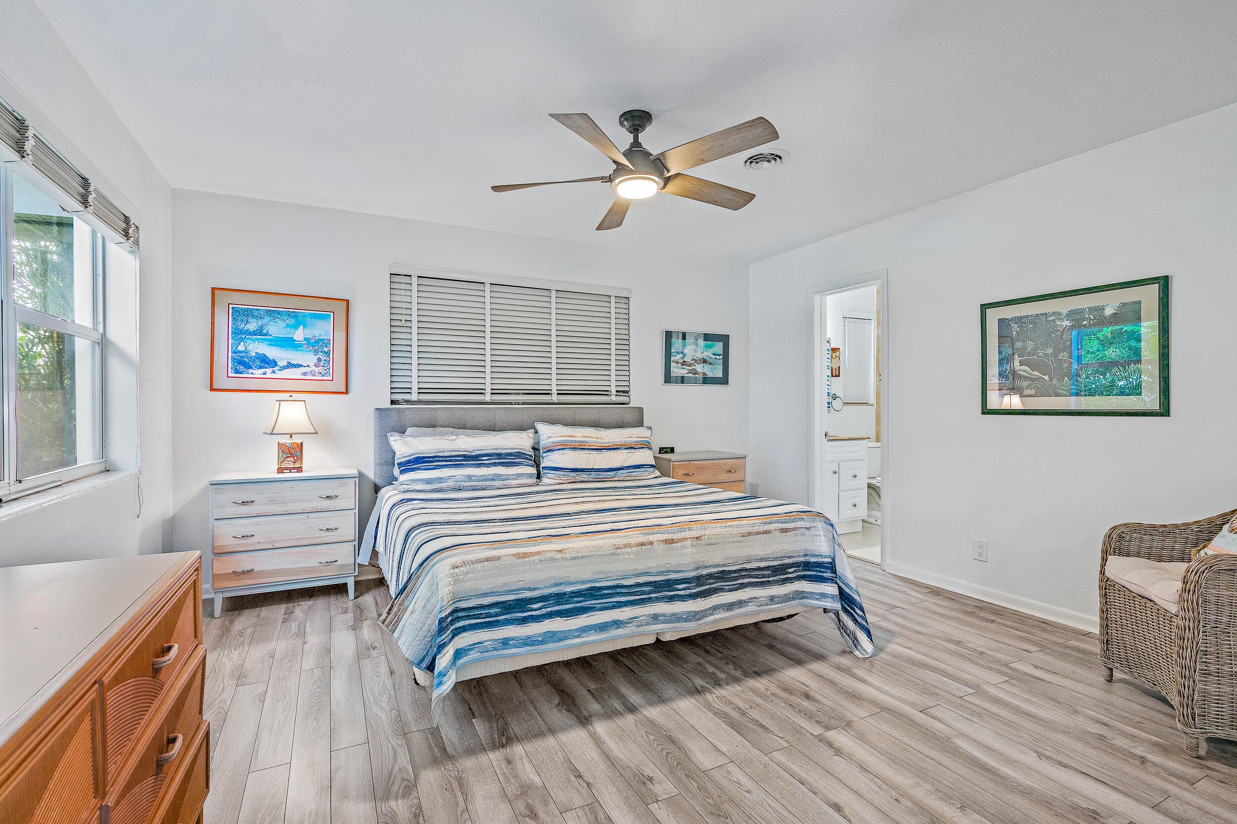733 Waterway Drive, North Palm Beach, FL 33408 — photo 14 of 27