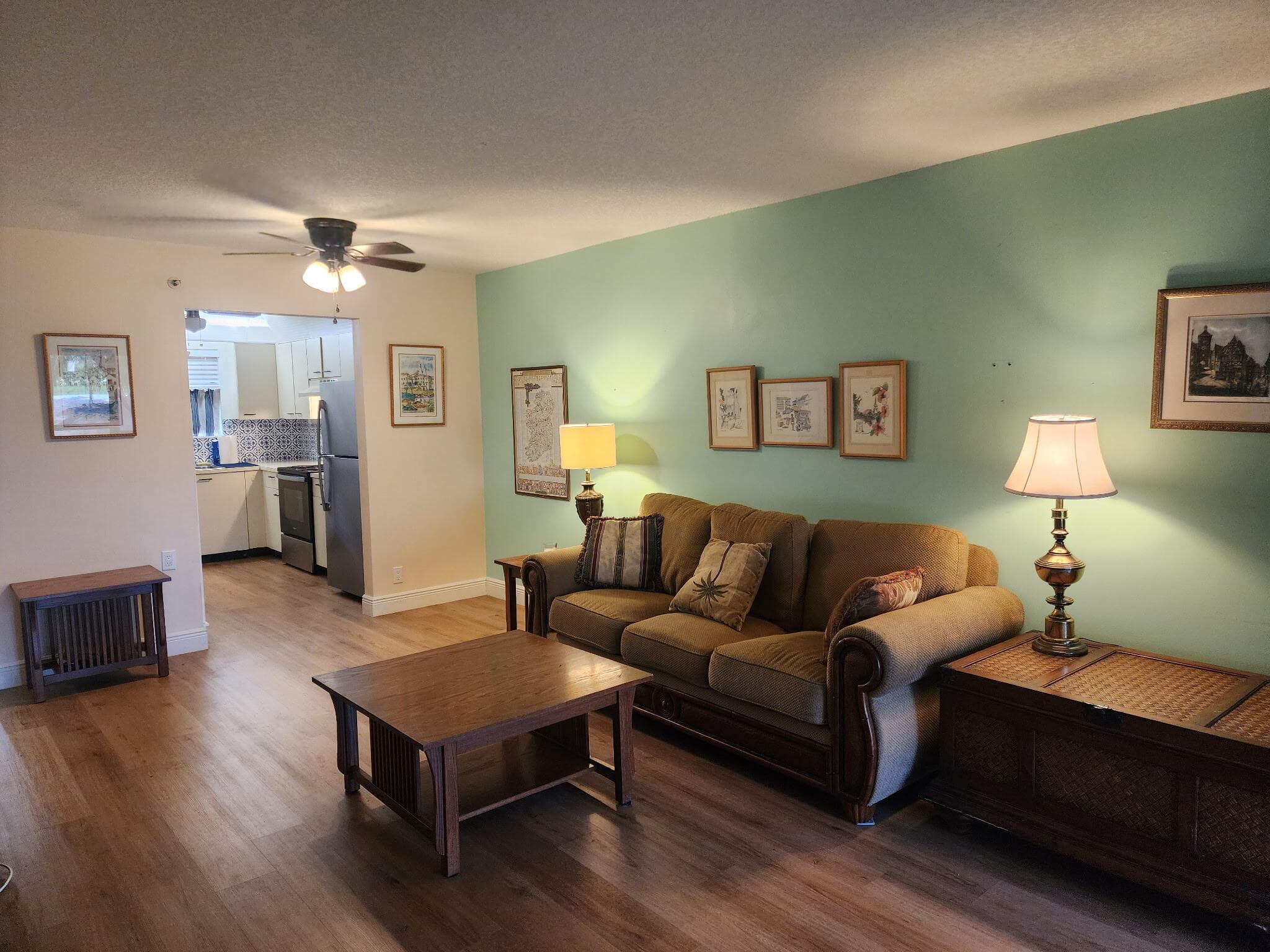 4820 Lucerne Lakes Boulevard 106, Lake Worth, FL 33467 — photo 1 of 12
