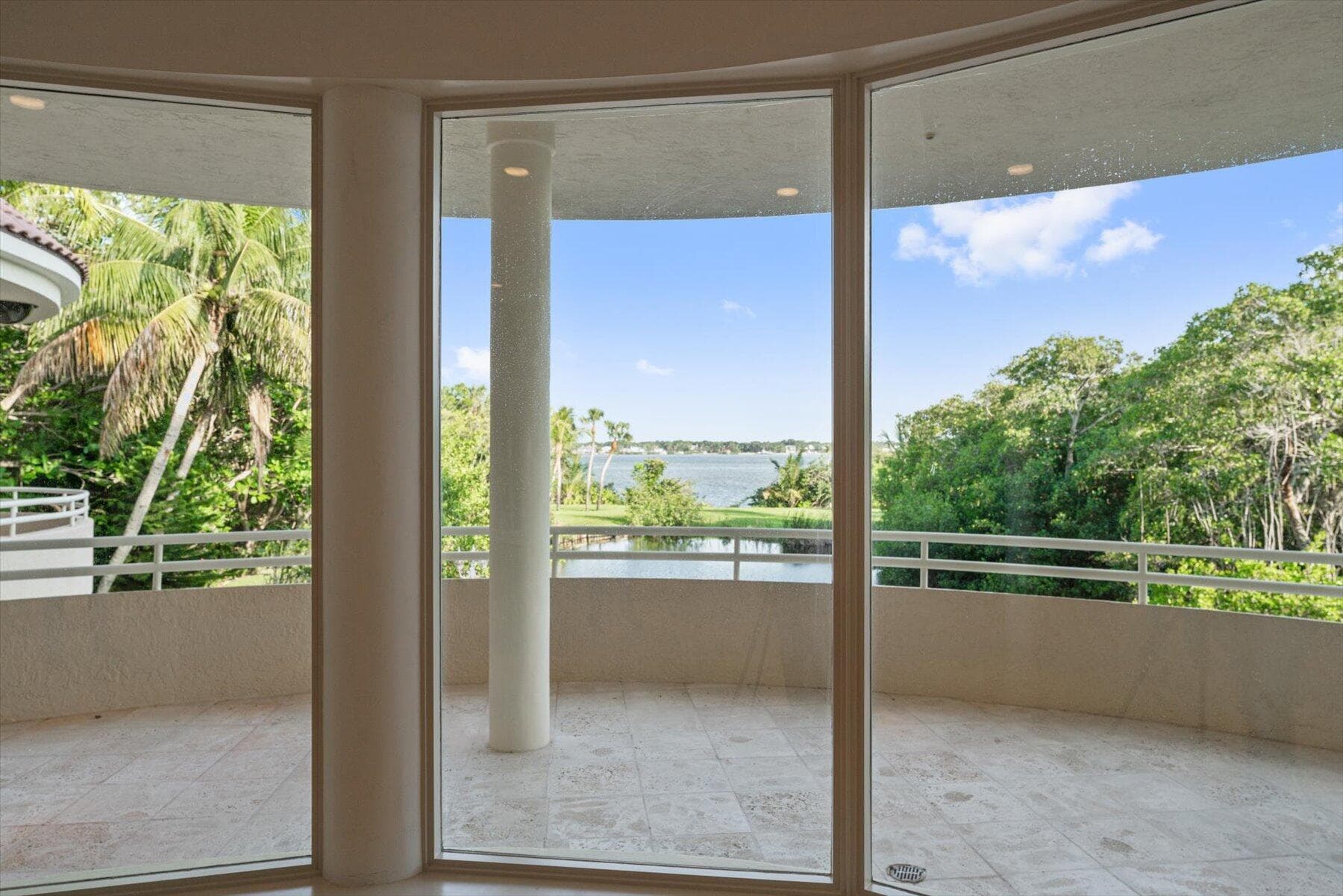 49 W High Point Road, Sewalls Point, FL 34996 — photo 24 of 99