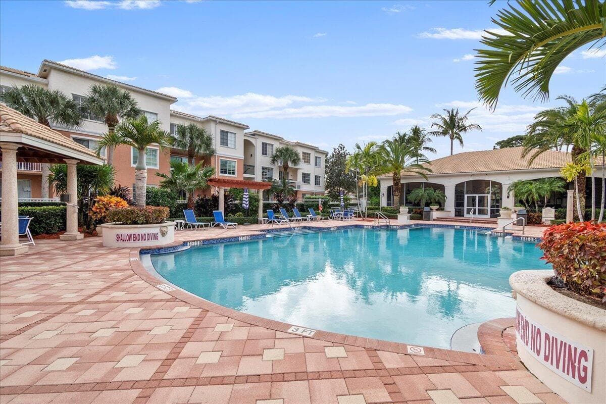 2103 Myrtlewood Circle E 2103, Palm Beach Gardens, FL 33418 — photo 15 of 26