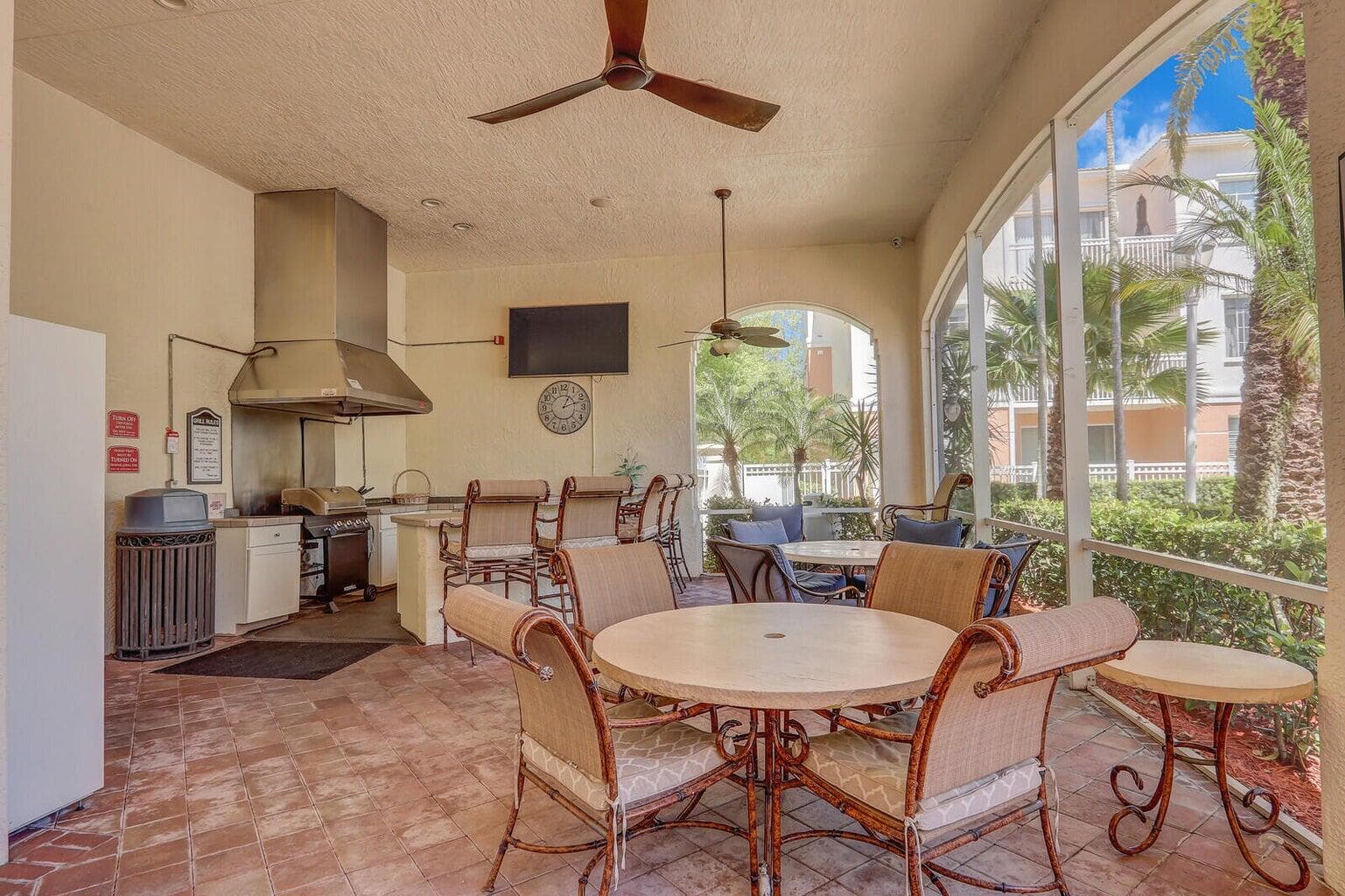 2103 Myrtlewood Circle E 2103, Palm Beach Gardens, FL 33418 — photo 19 of 26