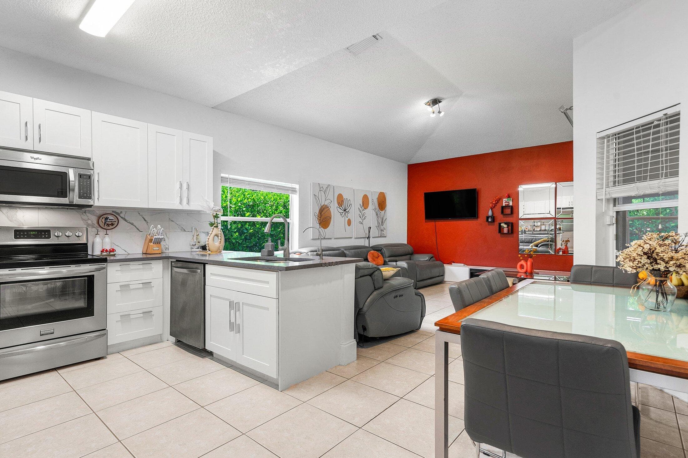 4074 NW 62nd Drive, Coconut Creek, FL 33073 — photo 14 of 45