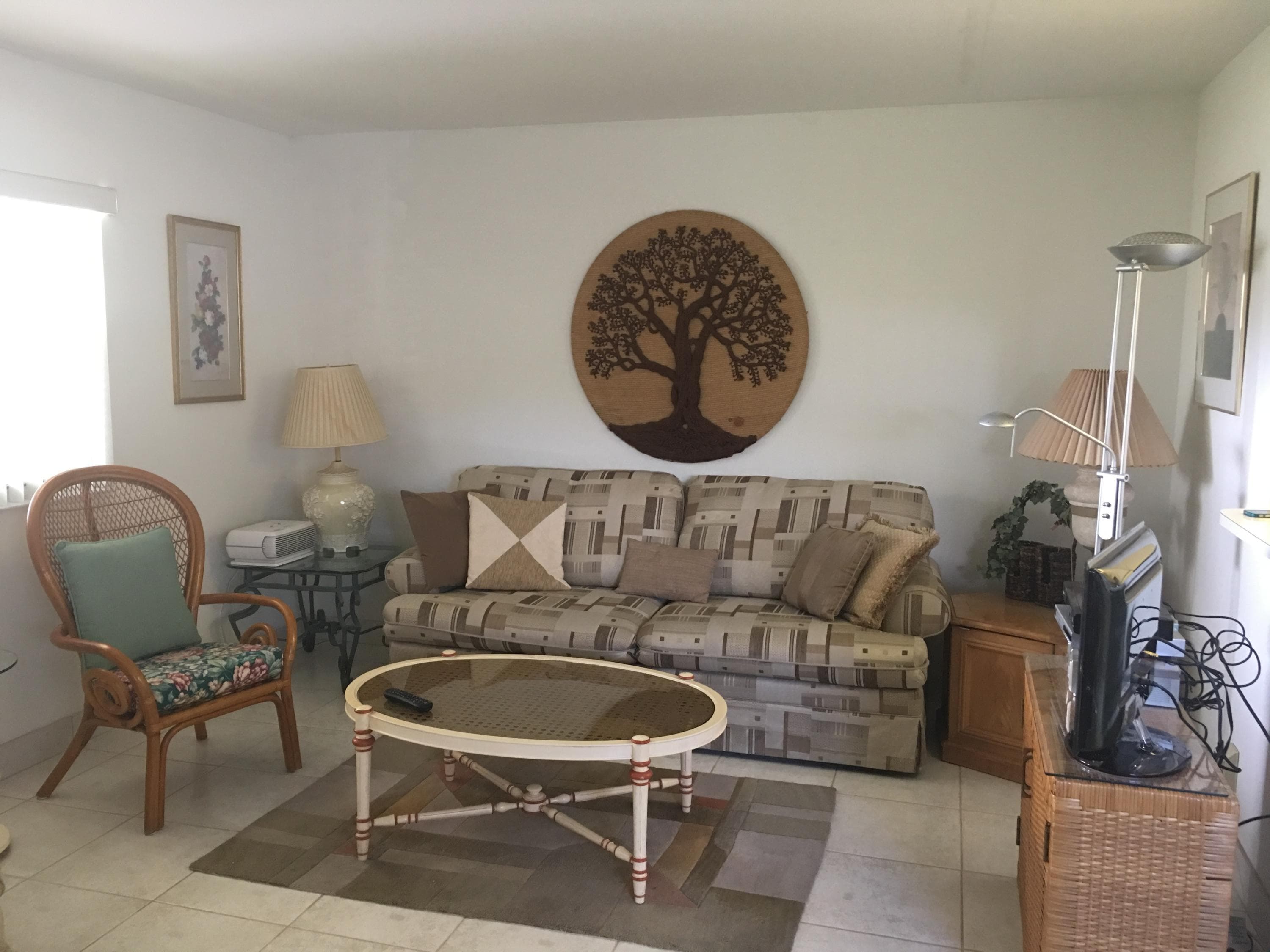 99 Saxony C, Delray Beach, FL 33446 — photo 2 of 34