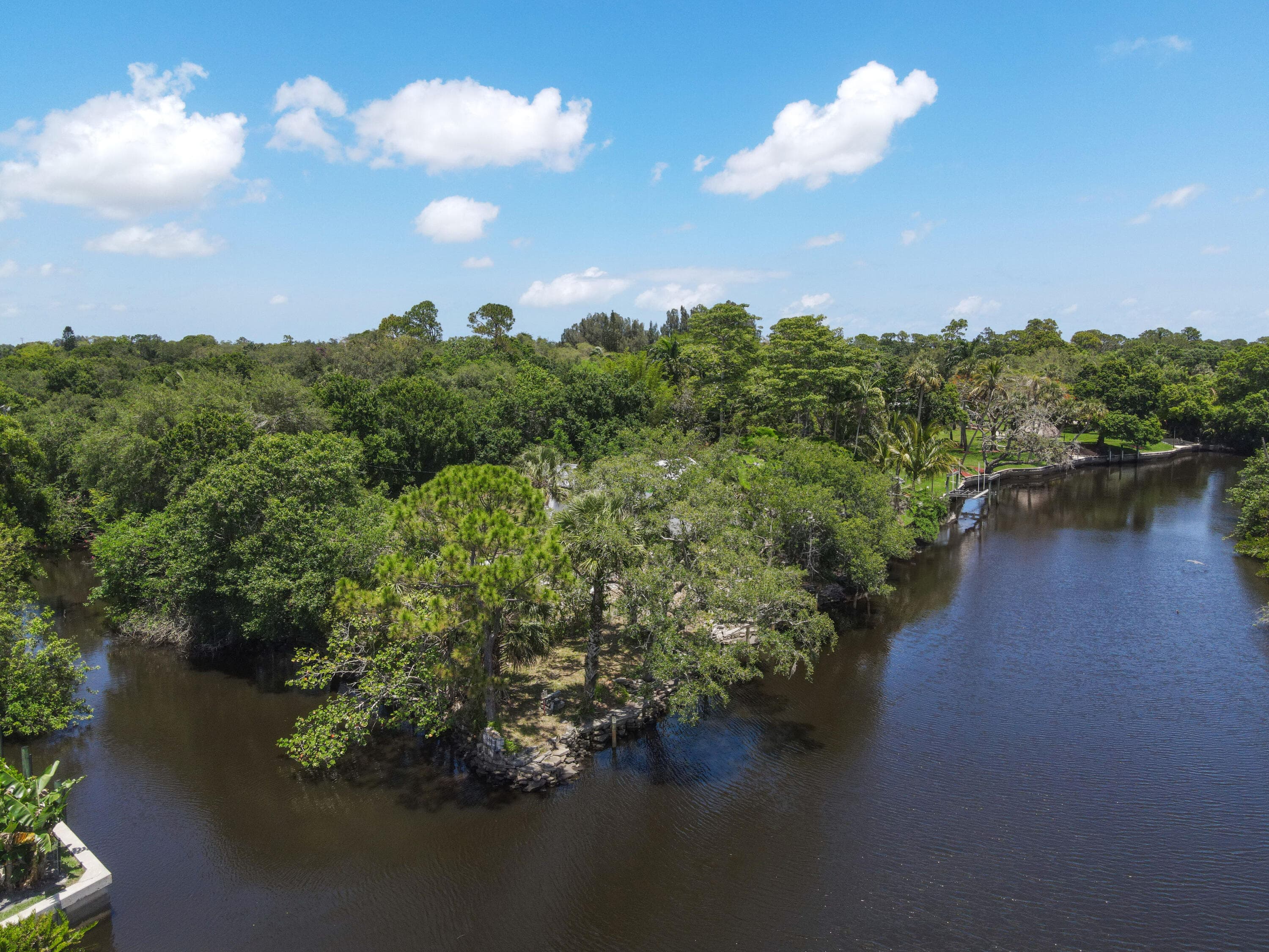 332 SW Salerno Road, Stuart, FL 34997 — photo 3 of 17