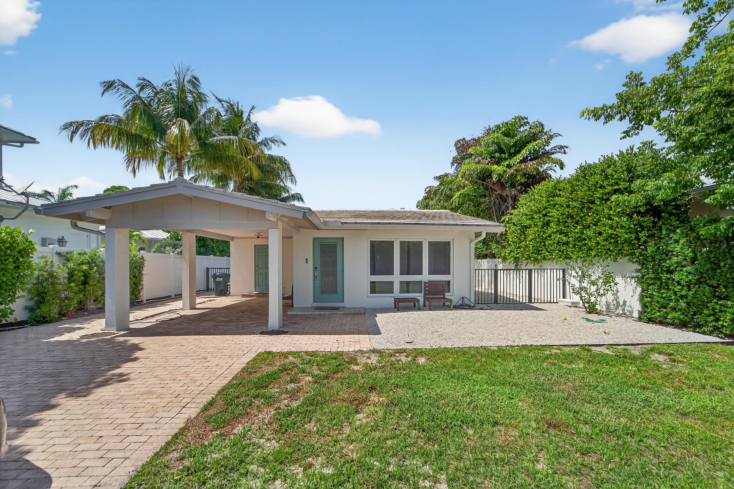 101 NE 11th Street, Delray Beach, FL 33444 — photo 2 of 25