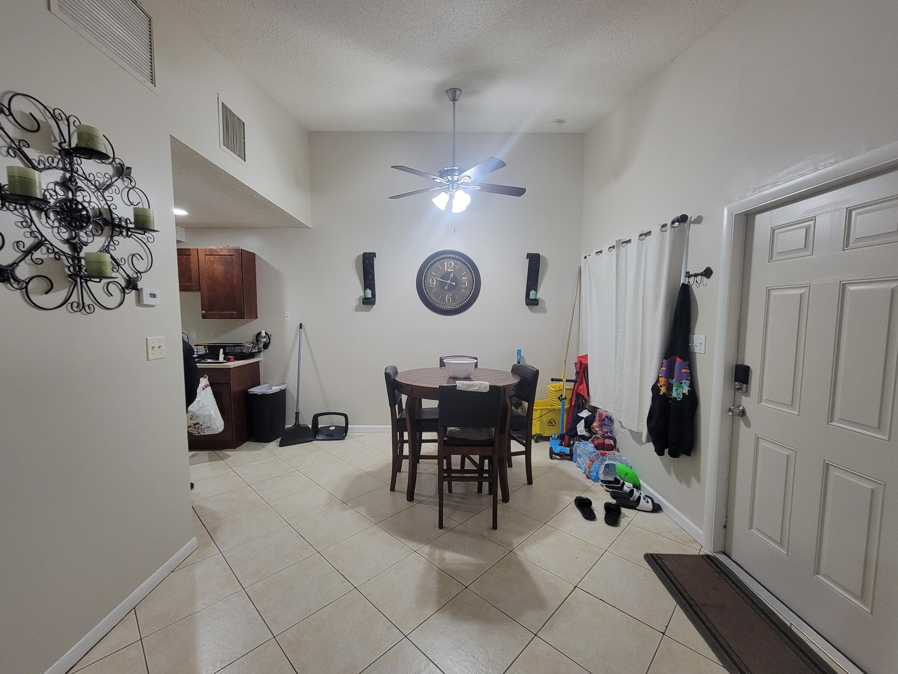 2001 Oleander Boulevard C, Fort Pierce, FL 34950 — photo 4 of 10