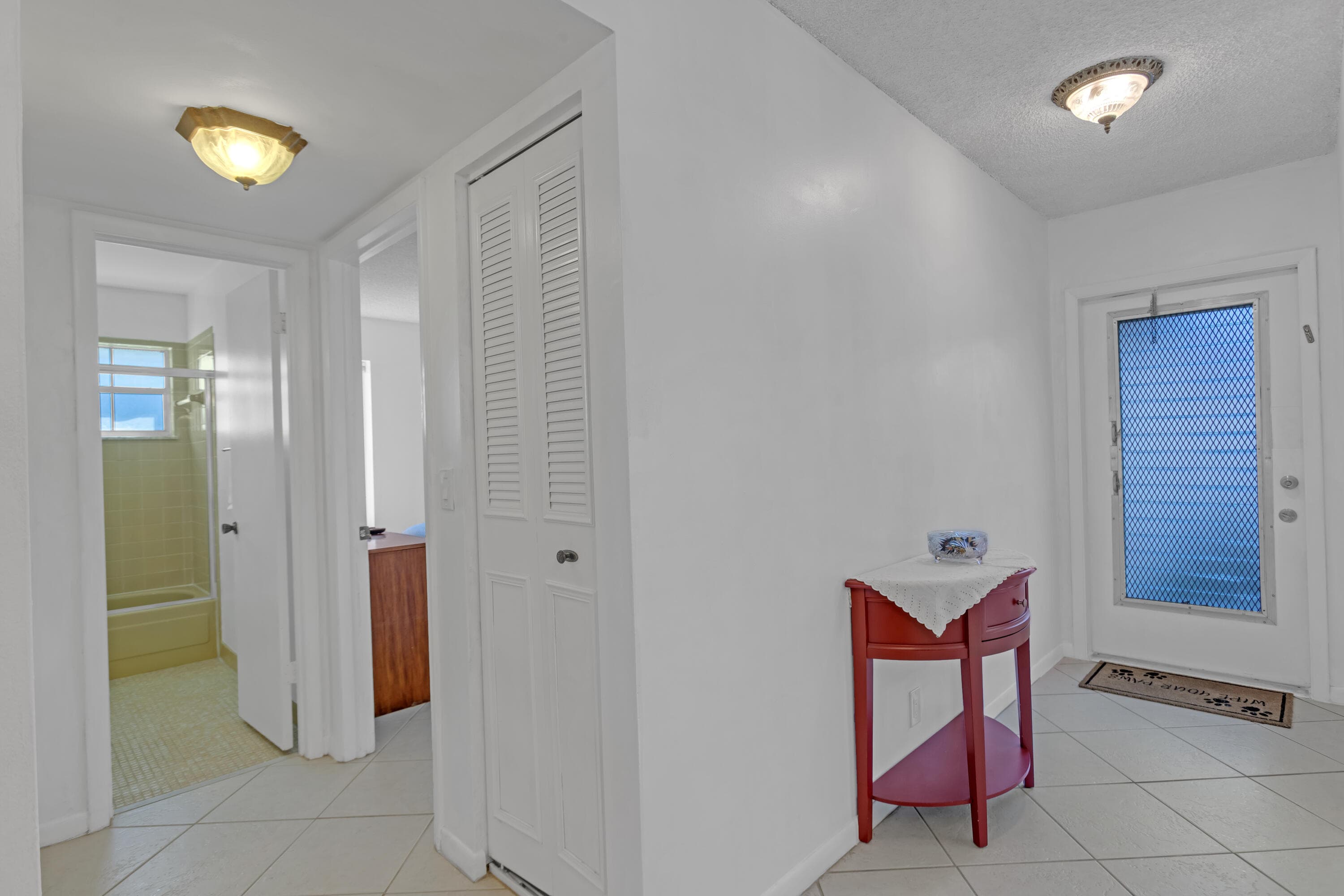 857 Worcester B Lane B, Lake Worth, FL 33467 — photo 11 of 40