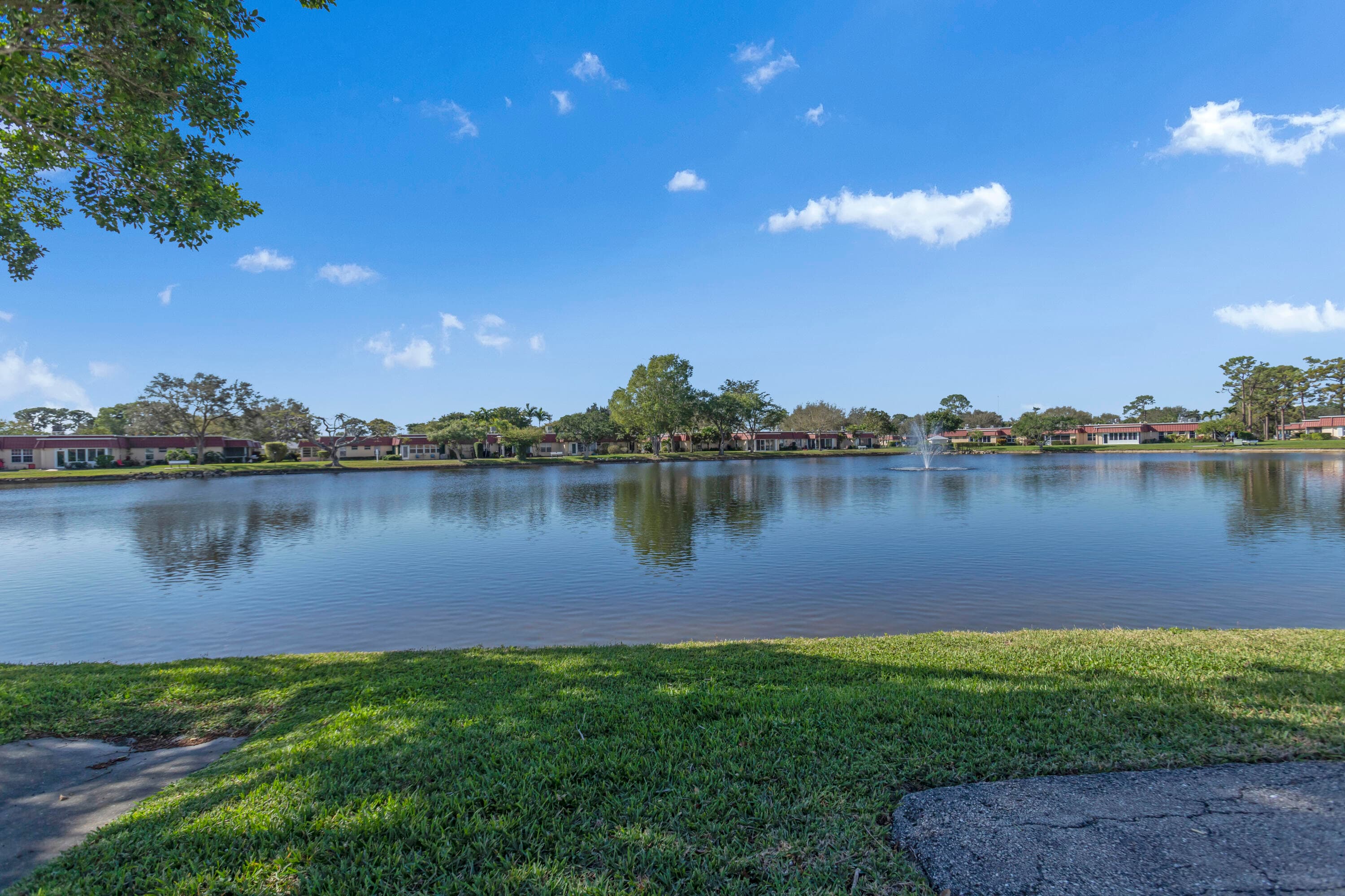 857 Worcester B Lane B, Lake Worth, FL 33467 — photo