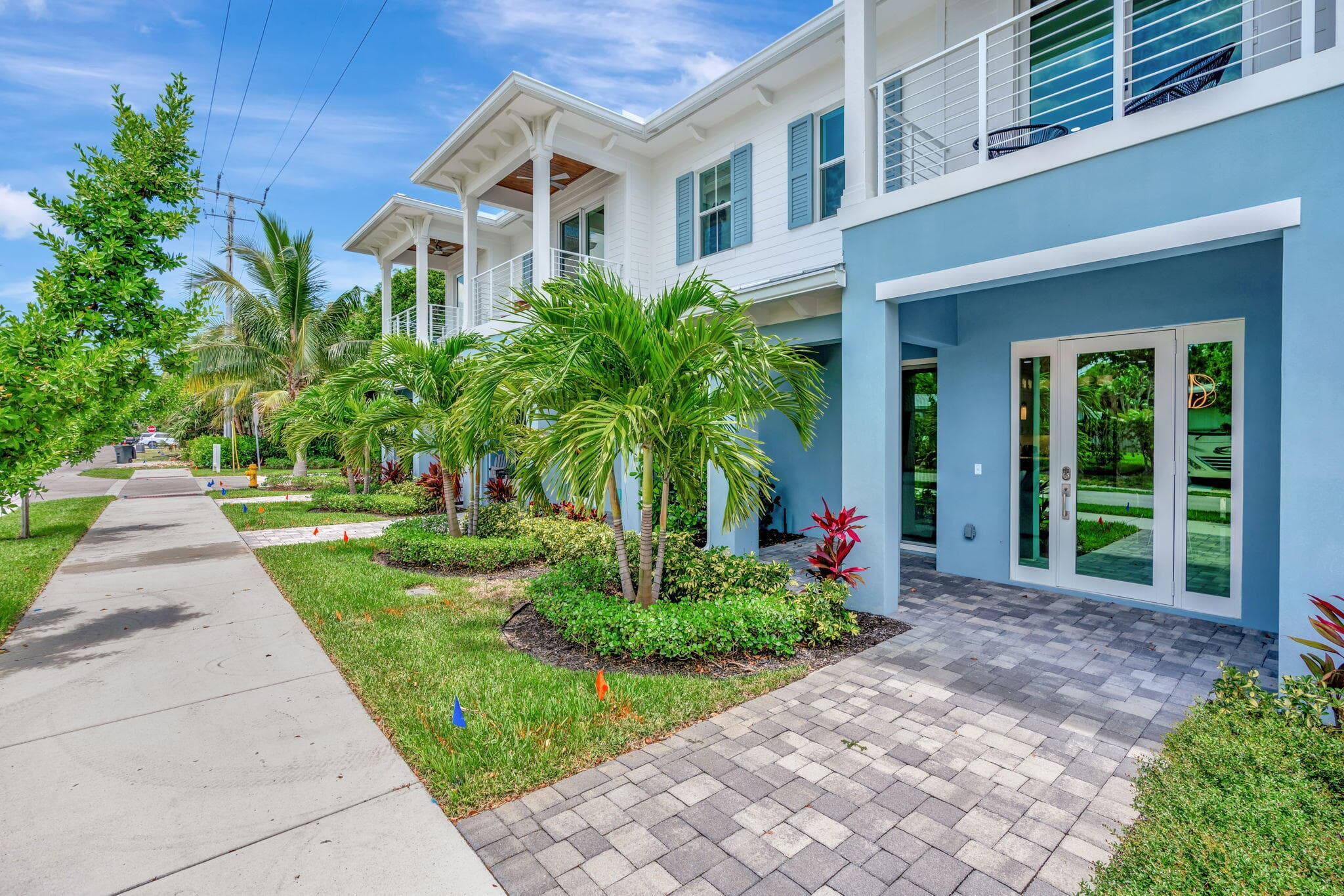 4680 SE Manatee Way, Stuart, FL 34997 — photo 3 of 31