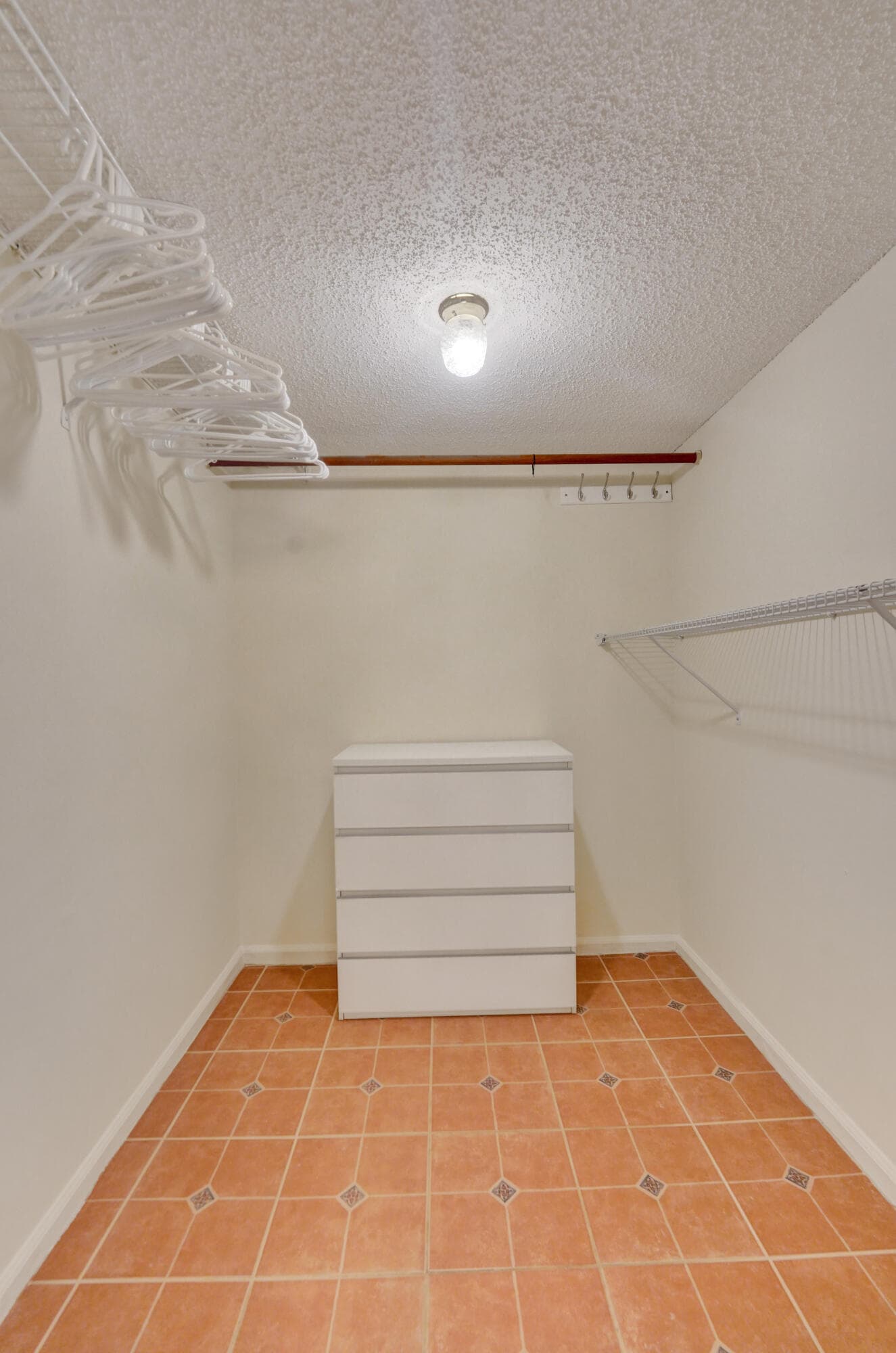 5306 Cedar Lake Drive 201, Boynton Beach, FL 33437 — photo 28 of 60