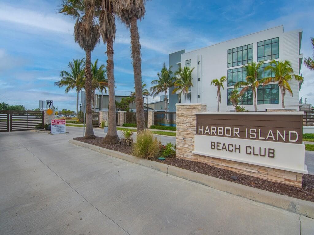 475 Strand Drive, Melbourne Beach, FL 32951 — photo 38 of 40