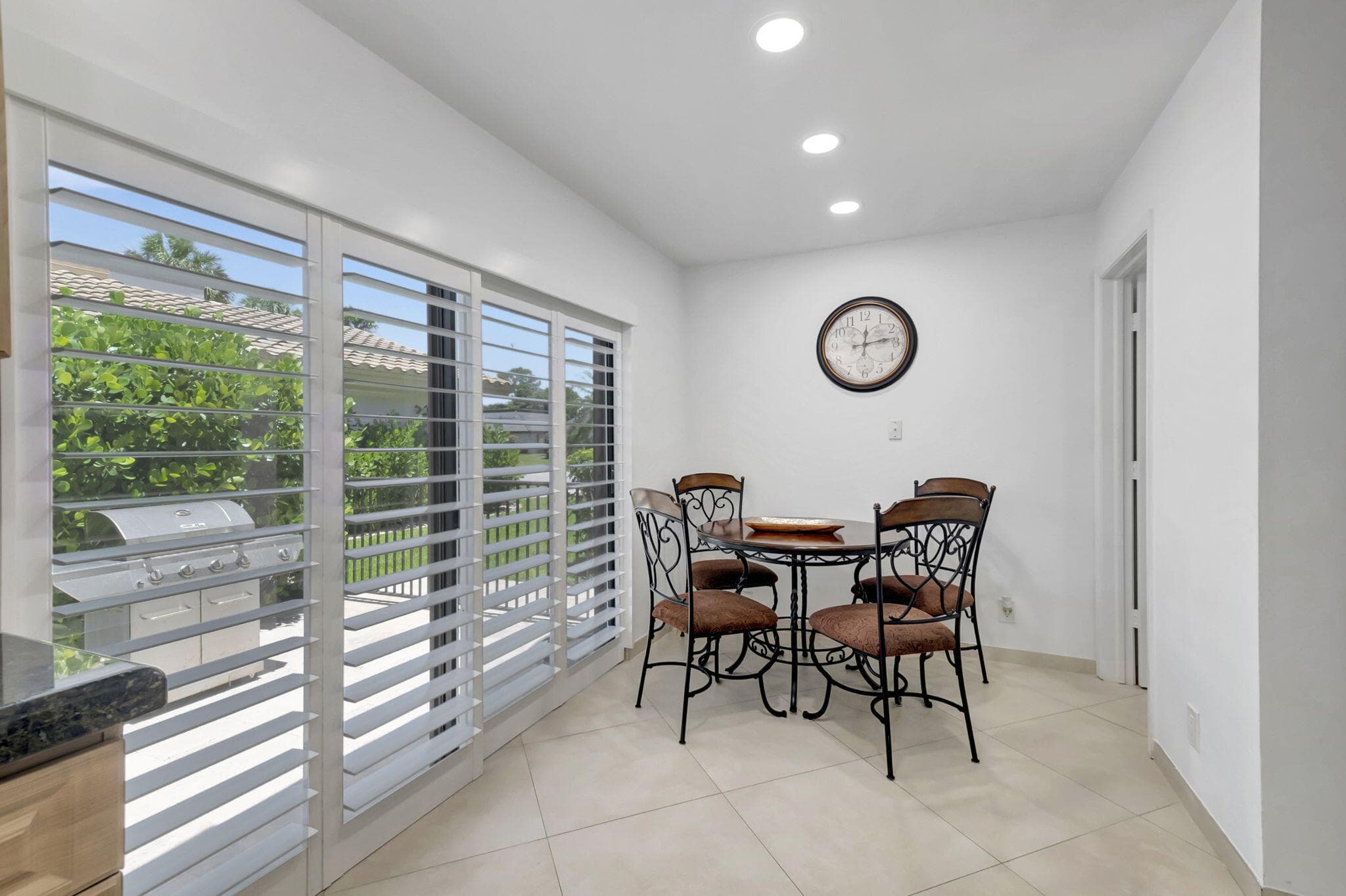 902 Foxpointe Circle, Delray Beach, FL 33445 — photo 16 of 43