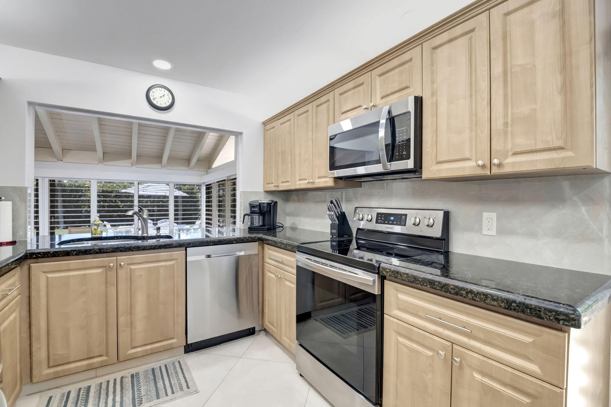 902 Foxpointe Circle, Delray Beach, FL 33445 — photo 21 of 43