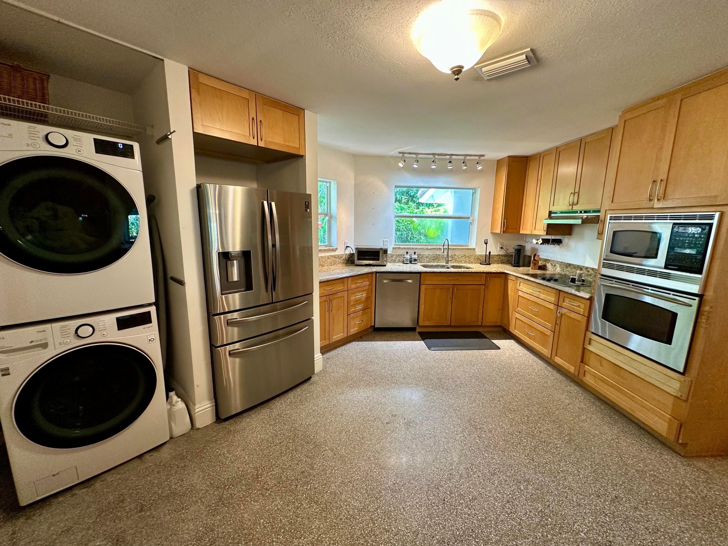 212 Kings Lynn, Delray Beach, FL 33444 — photo 22 of 53