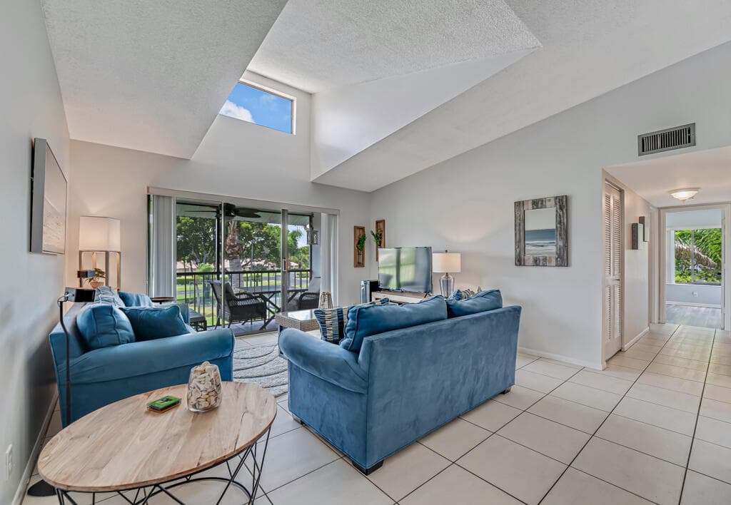 1112 Green Pine Boulevard G3, West Palm Beach, FL 33409 — photo 11 of 36