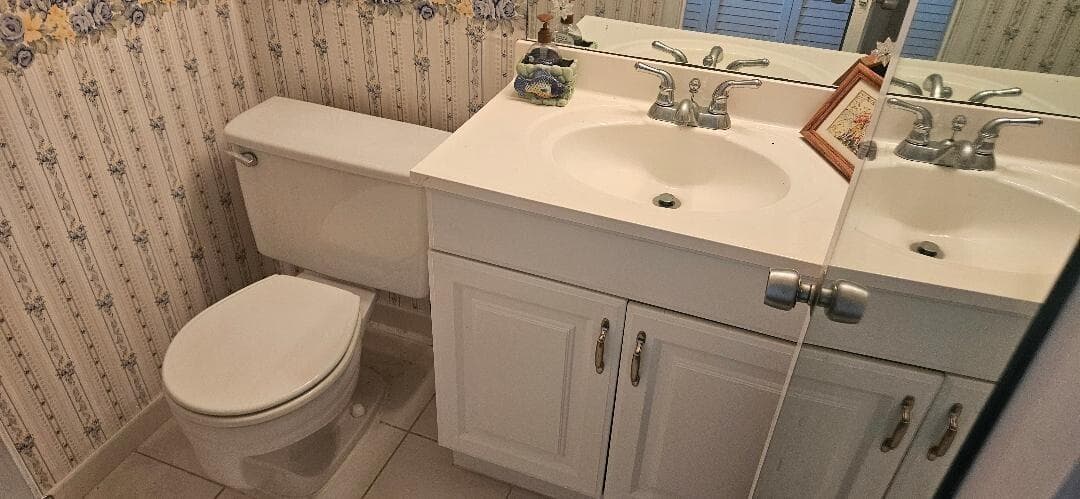 880 W Horizons 209, Boynton Beach, FL 33435 — photo 5 of 16