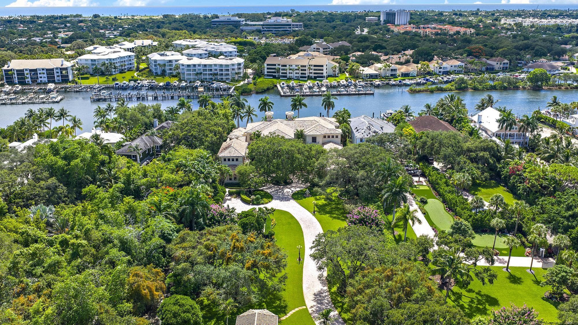 2330 Seven Oaks Lane, Palm Beach Gardens, FL 33410 — photo 3 of 86