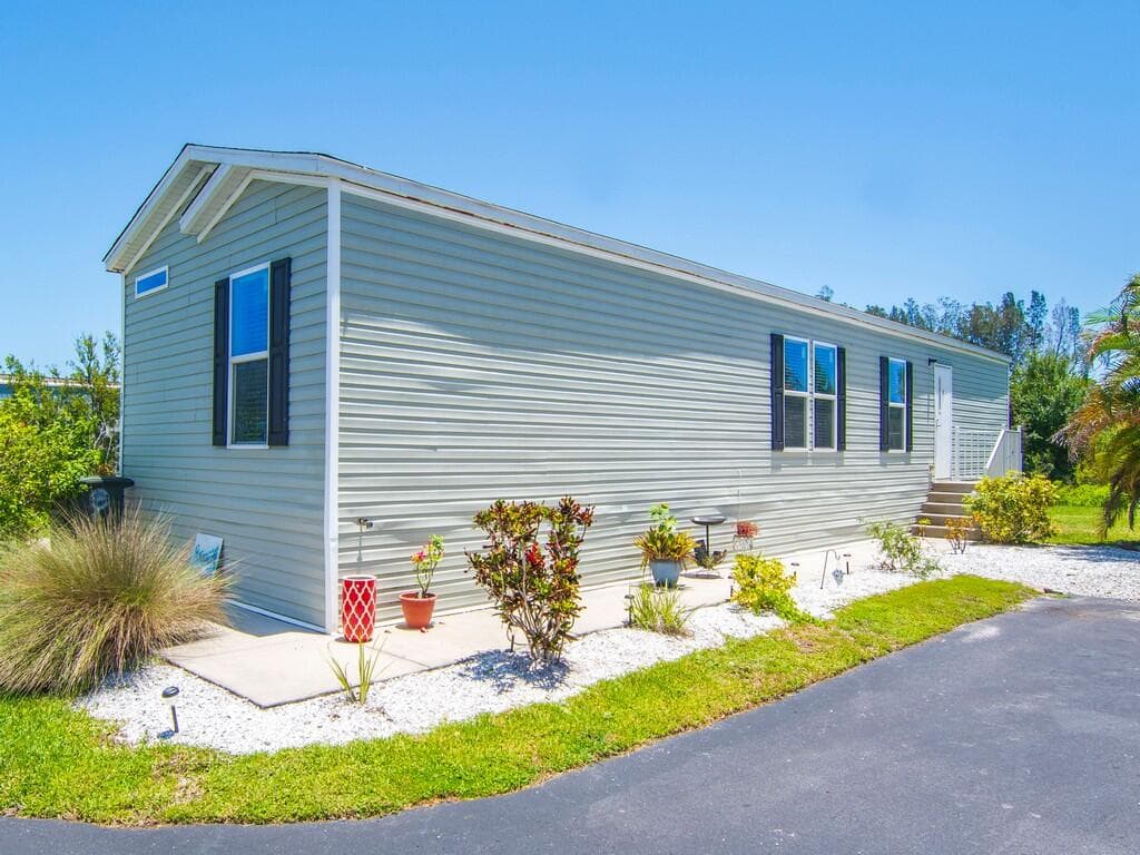 309 Mockingbird Avenue, Fort Pierce, FL 34982 — photo 17 of 22