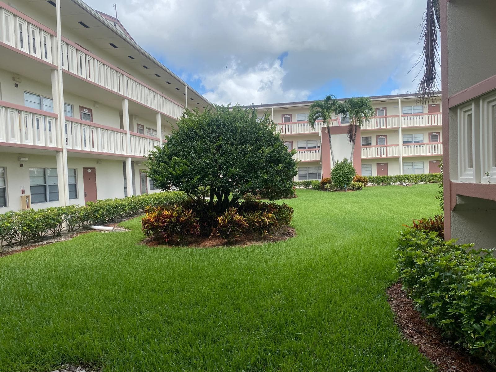 278 Preston G G, Boca Raton, FL 33434 — photo 4 of 17