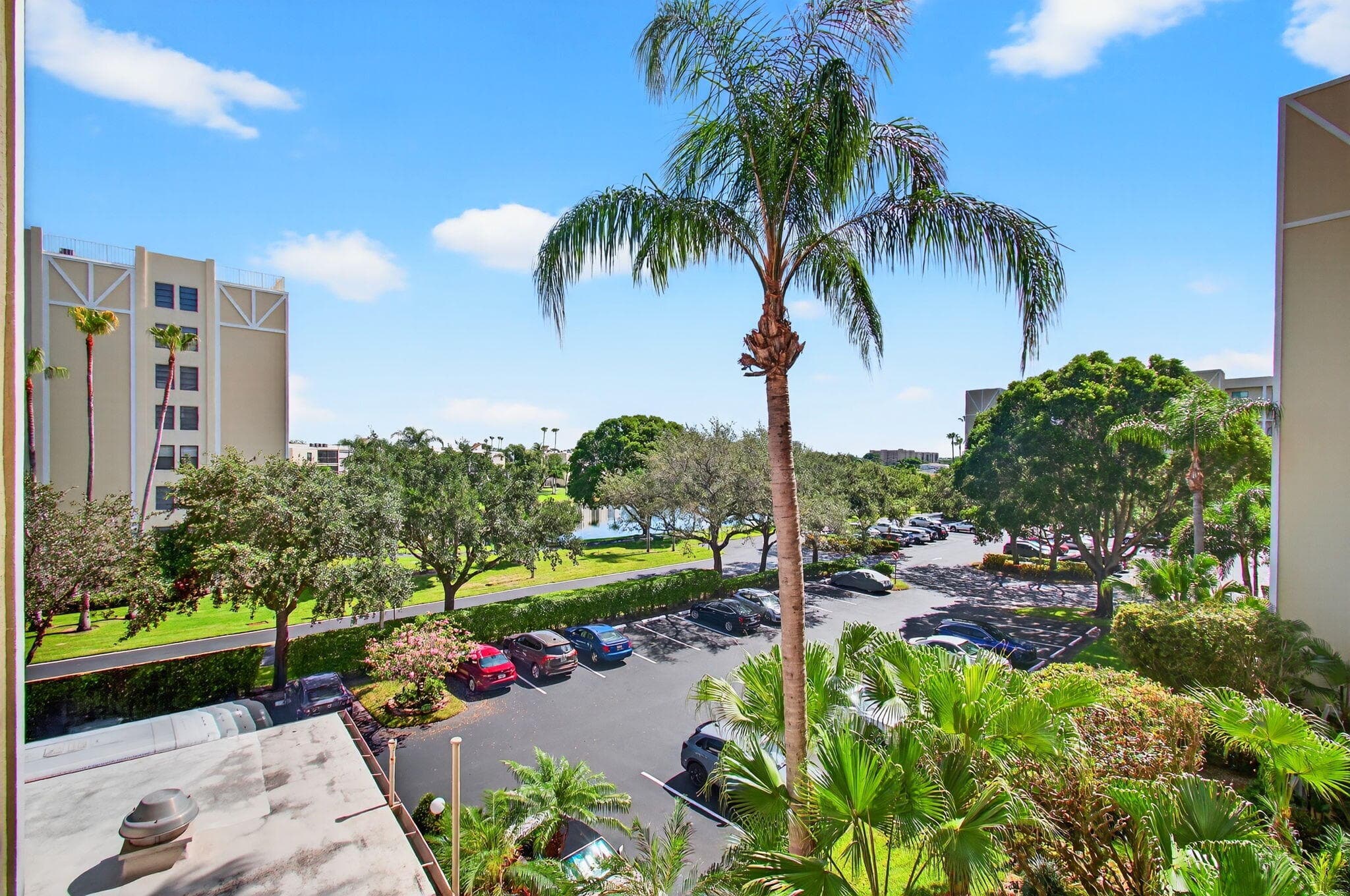 7290 Kinghurst Drive 405, Delray Beach, FL 33446 — photo 12 of 92