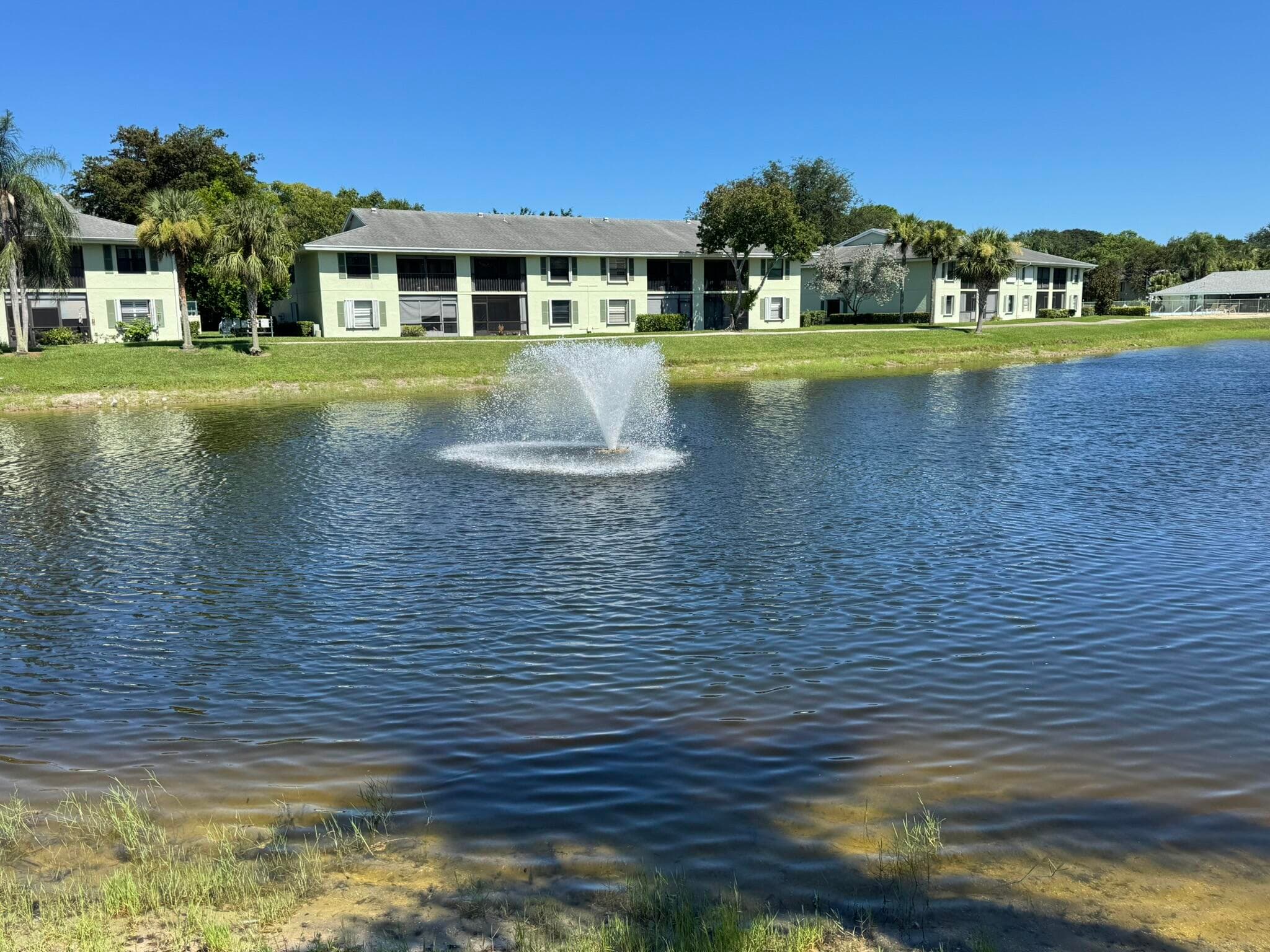 801 Sabal Ridge Circle H, Palm Beach Gardens, FL 33418 — photo 3 of 42