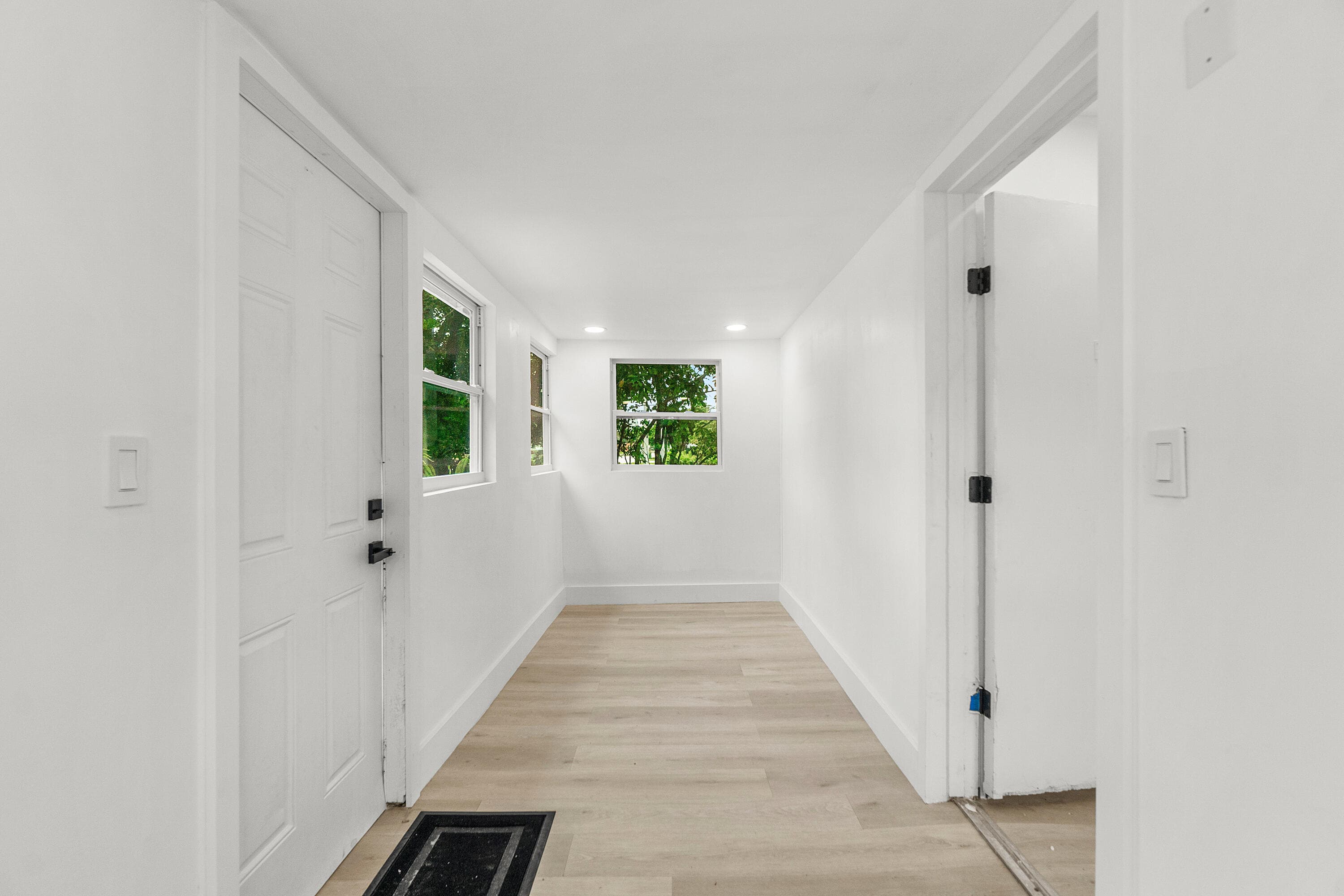 114 NW 10th Avenue, Delray Beach, FL 33444 — photo 5 of 33