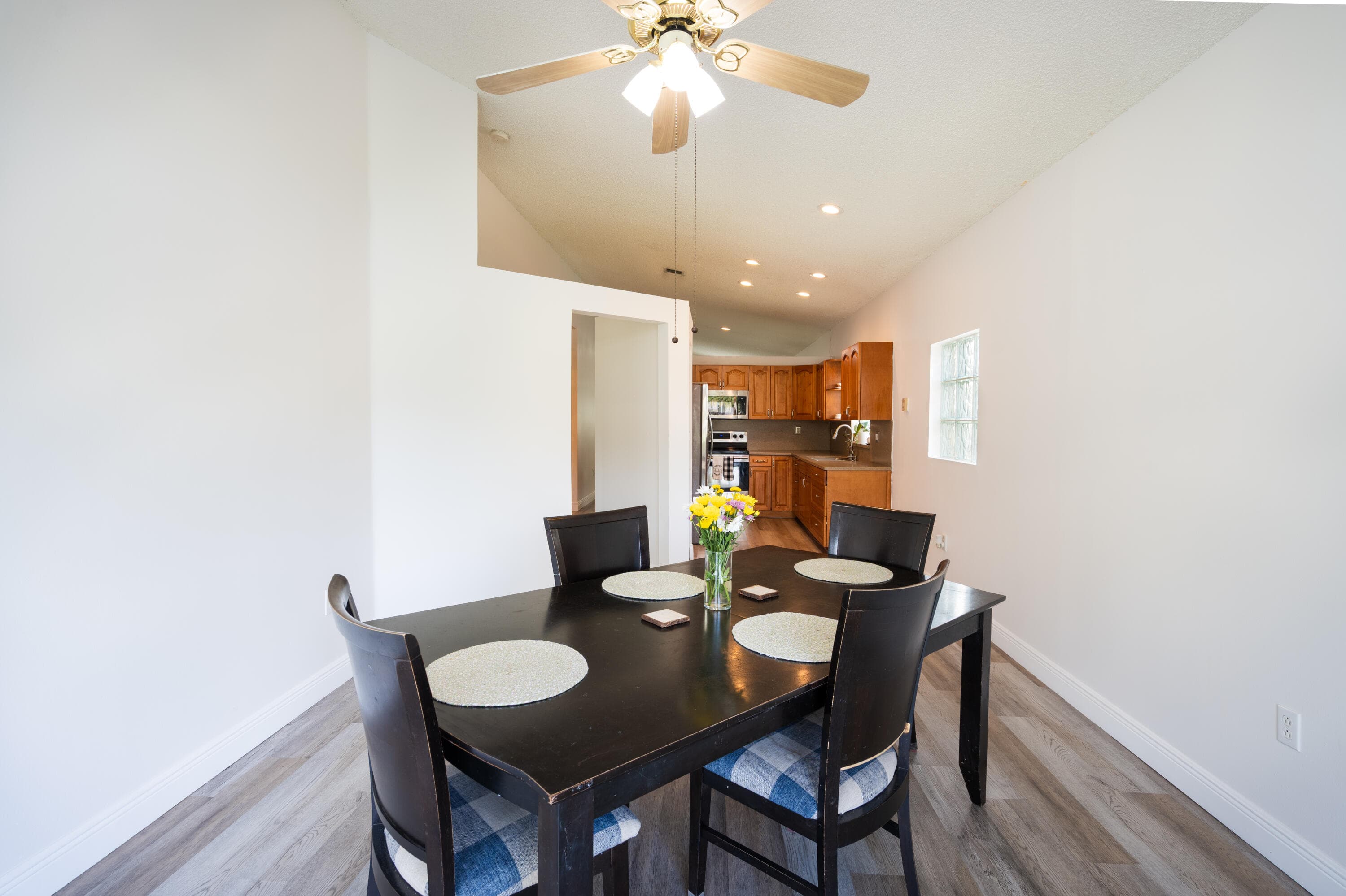 370 SW 203rd Avenue, Pembroke Pines, FL 33029 — photo 19 of 40