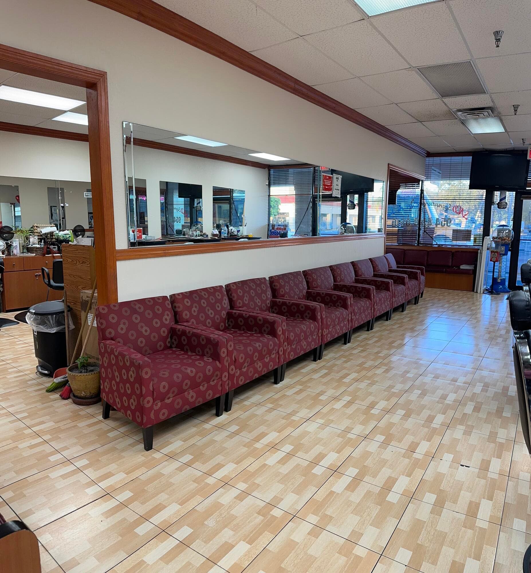 Business in Miramar — photo 4 of 10