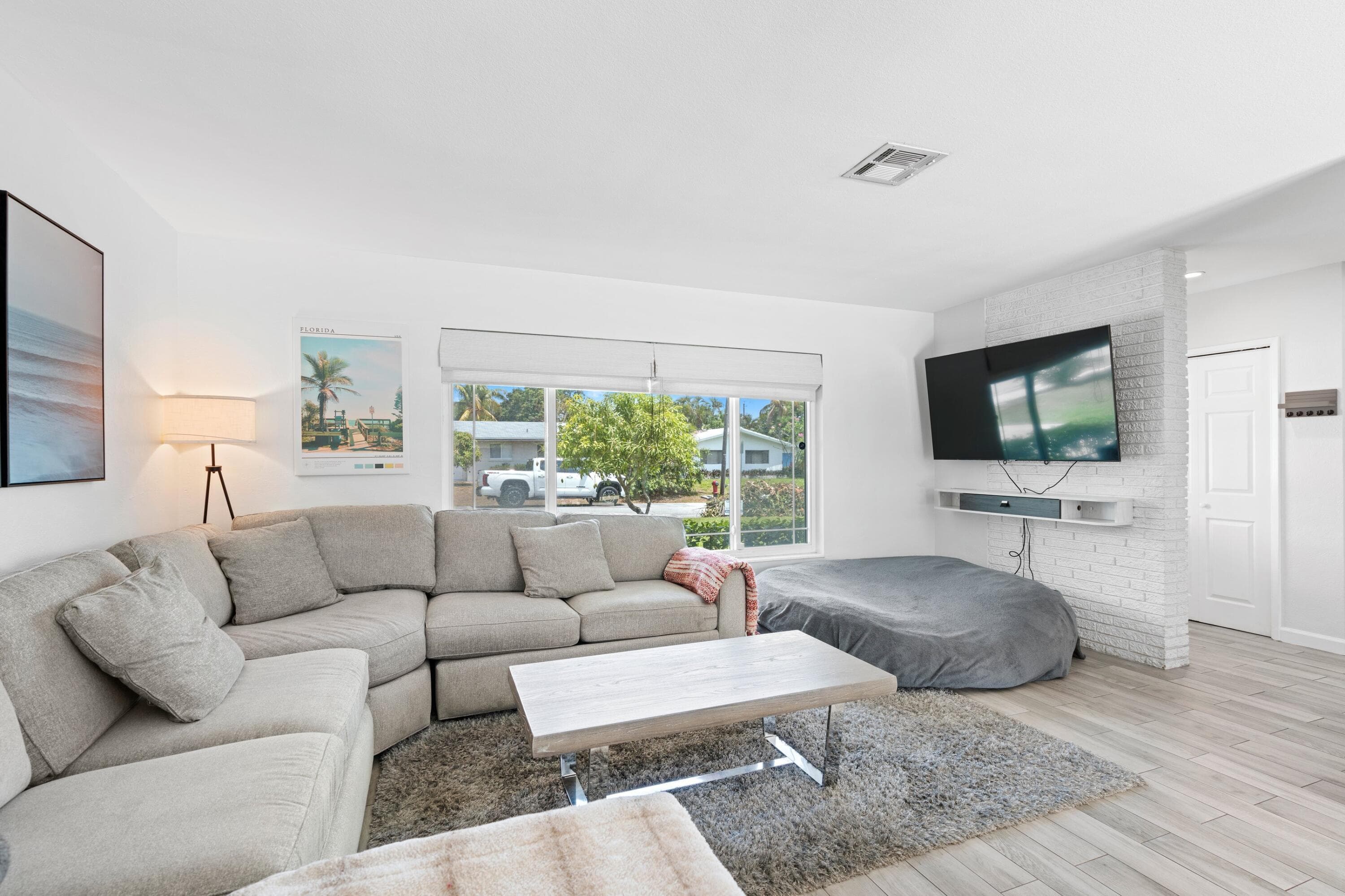 226 SW 13th Avenue SW, Boynton Beach, FL 33435 — photo 6 of 16