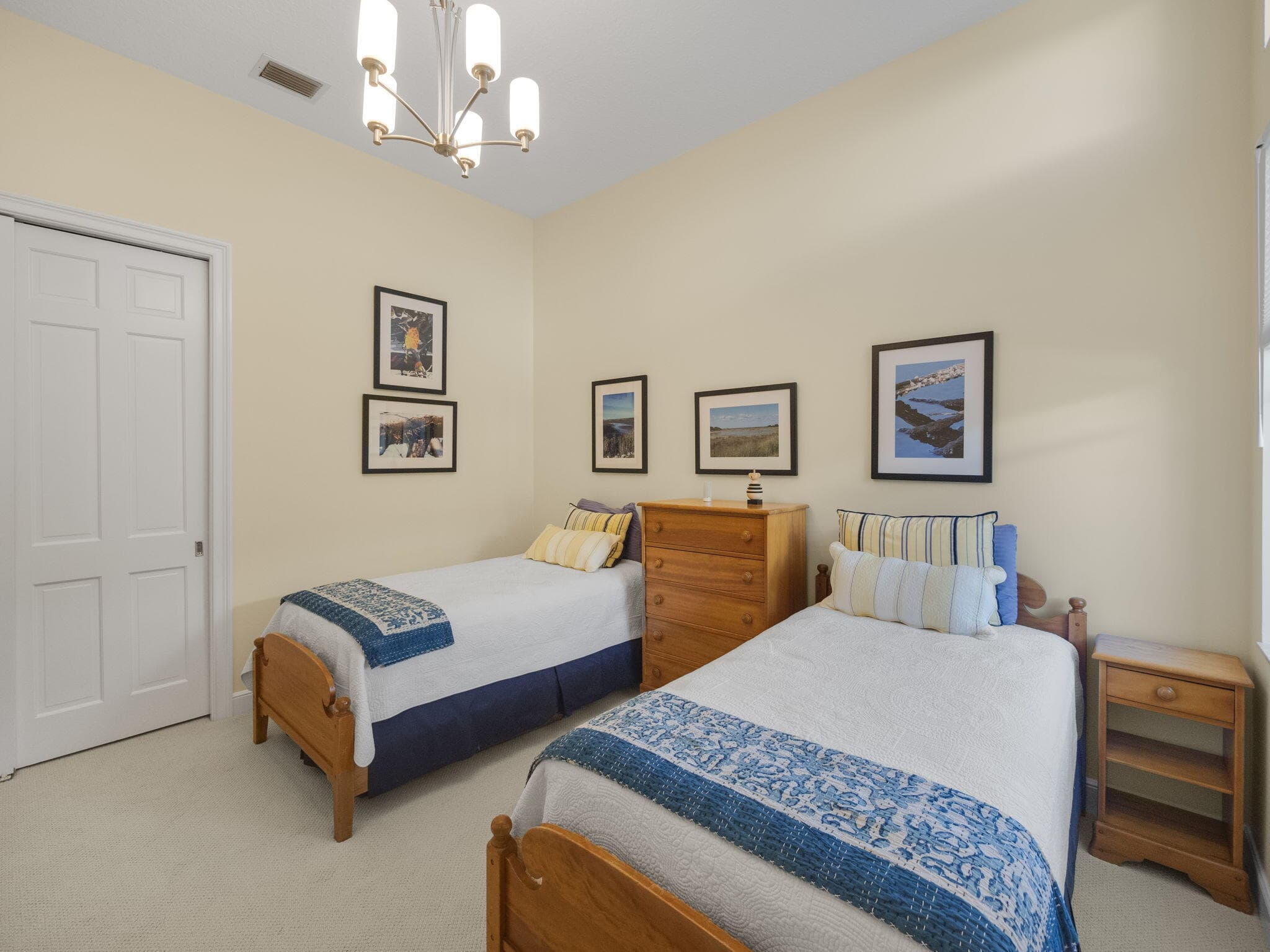 66 St James Drive, Palm Beach Gardens, FL 33418 — photo 13 of 44