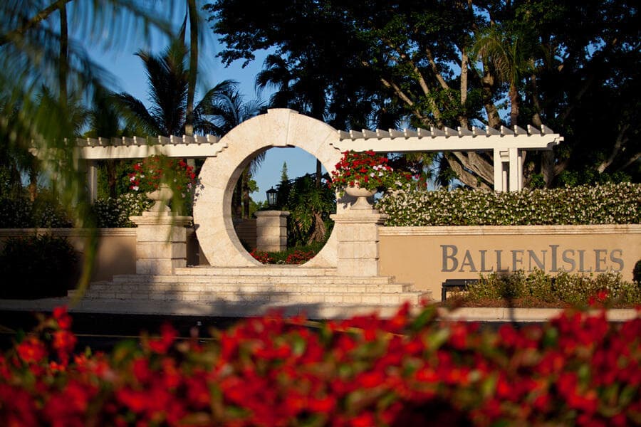 66 St James Drive, Palm Beach Gardens, FL 33418 — photo 25 of 44