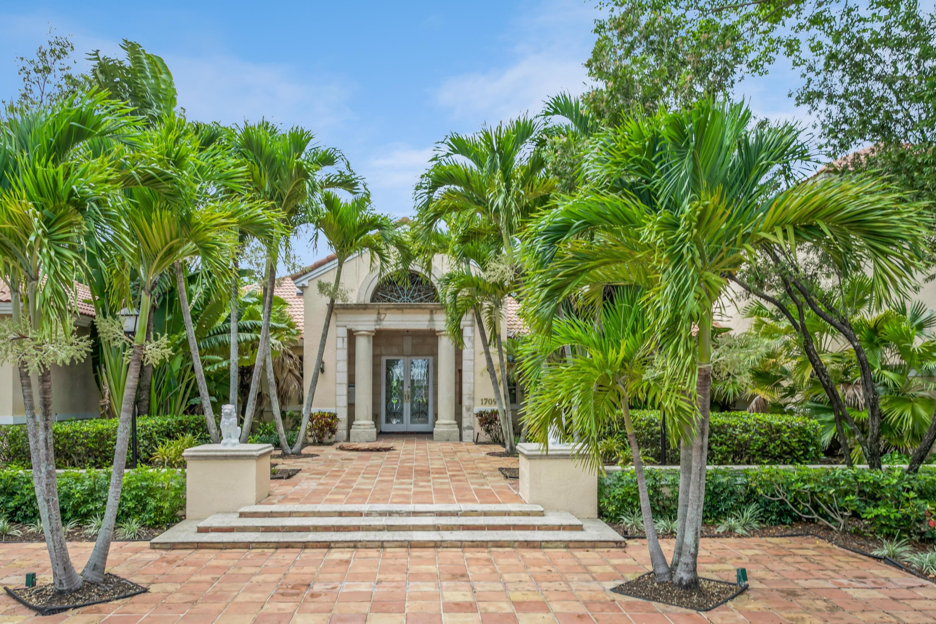 1715 Village Boulevard 201, West Palm Beach, FL 33409 — photo 23 of 33
