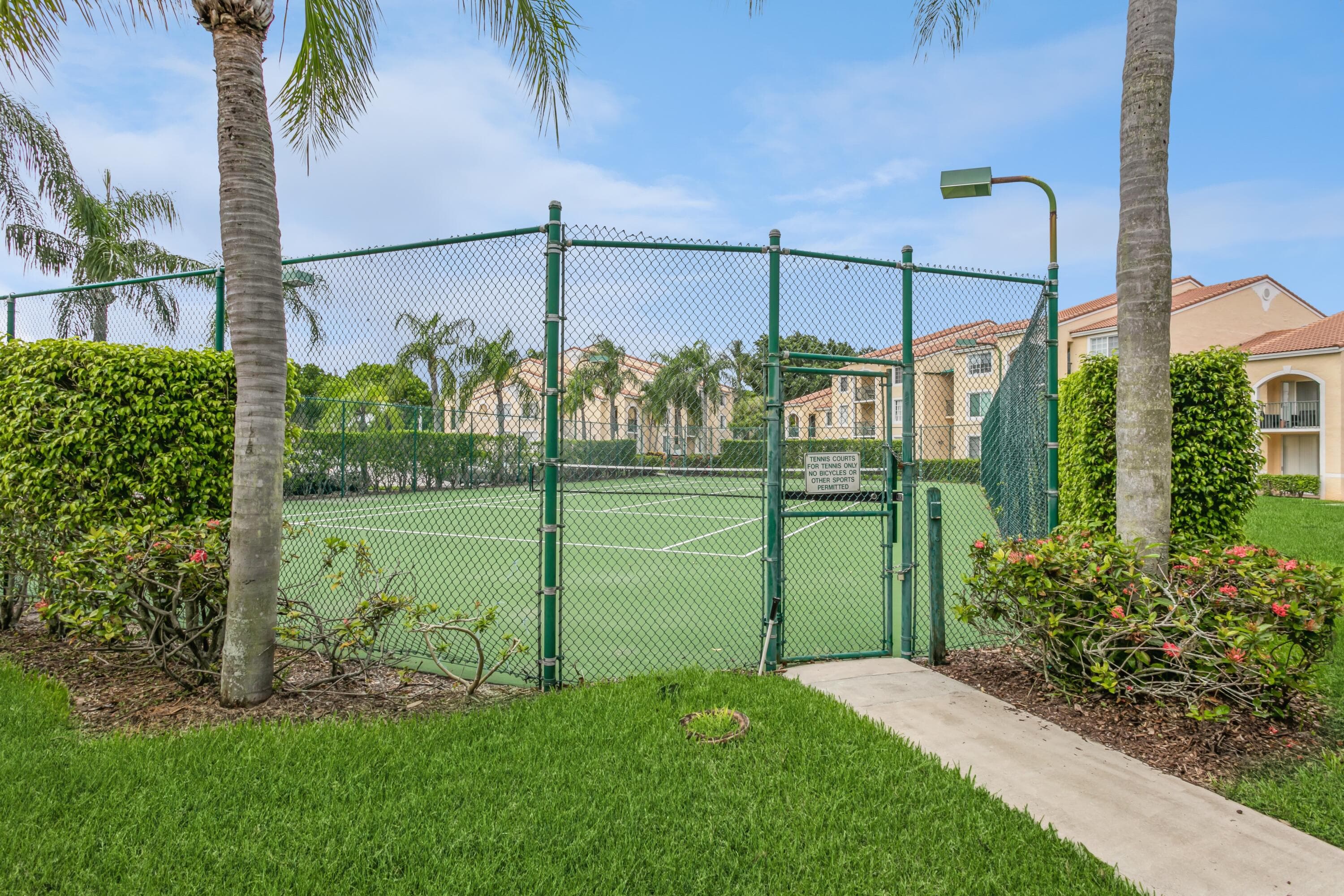 1715 Village Boulevard 201, West Palm Beach, FL 33409 — photo 29 of 33