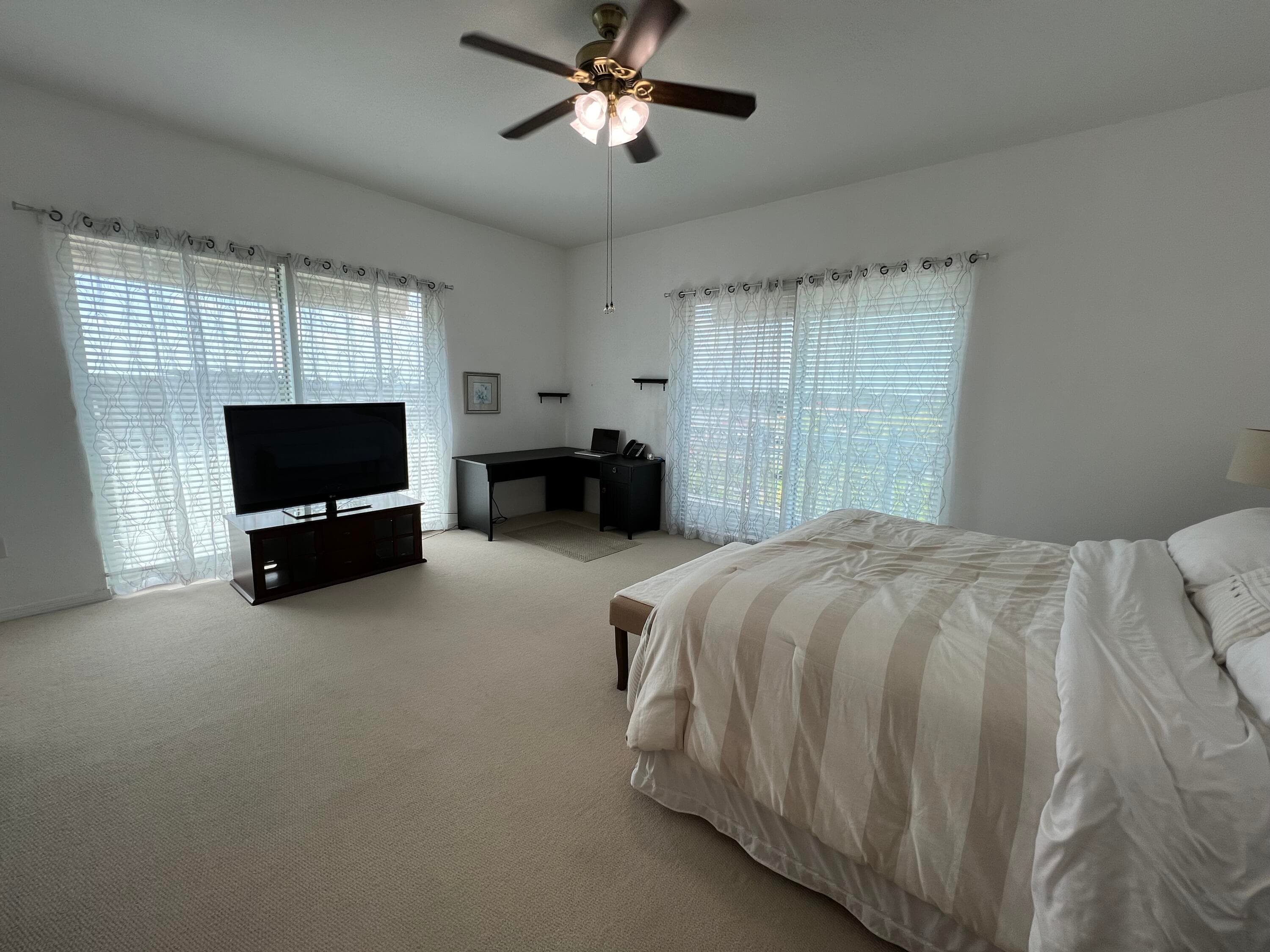 802 W Windward 415 Way Ph-15, Lantana, FL 33462 — photo 25 of 34