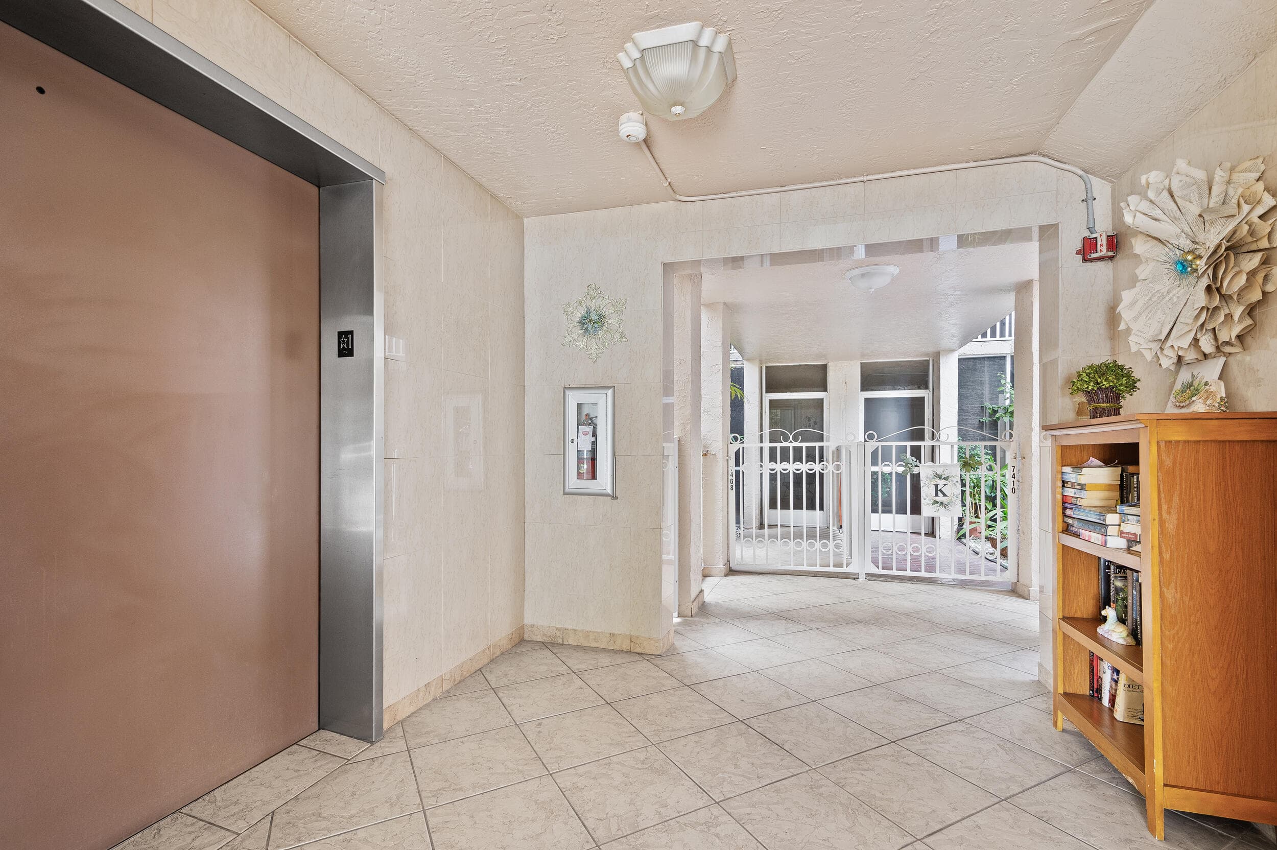 7450 Trent Drive 302, Tamarac, FL 33321 — photo 25 of 37