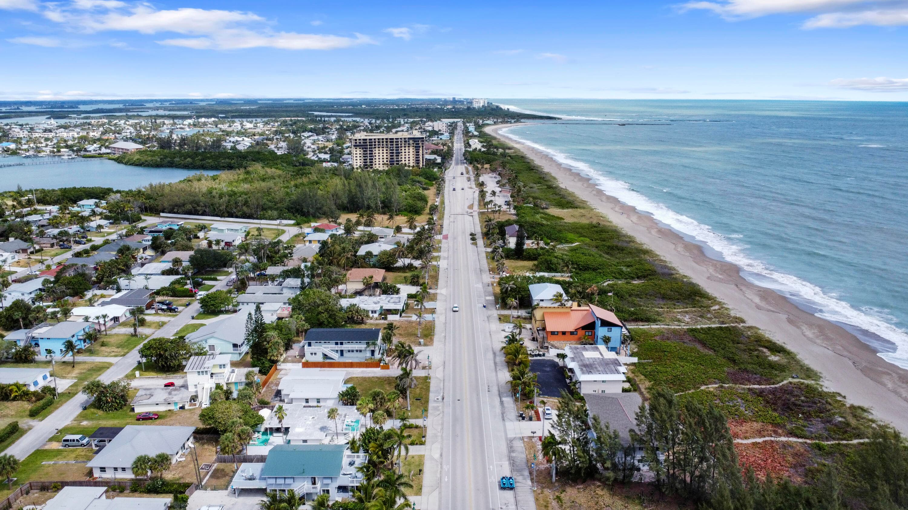 1115 S Ocean Drive 3, Fort Pierce, FL 34949 — photo 23 of 47