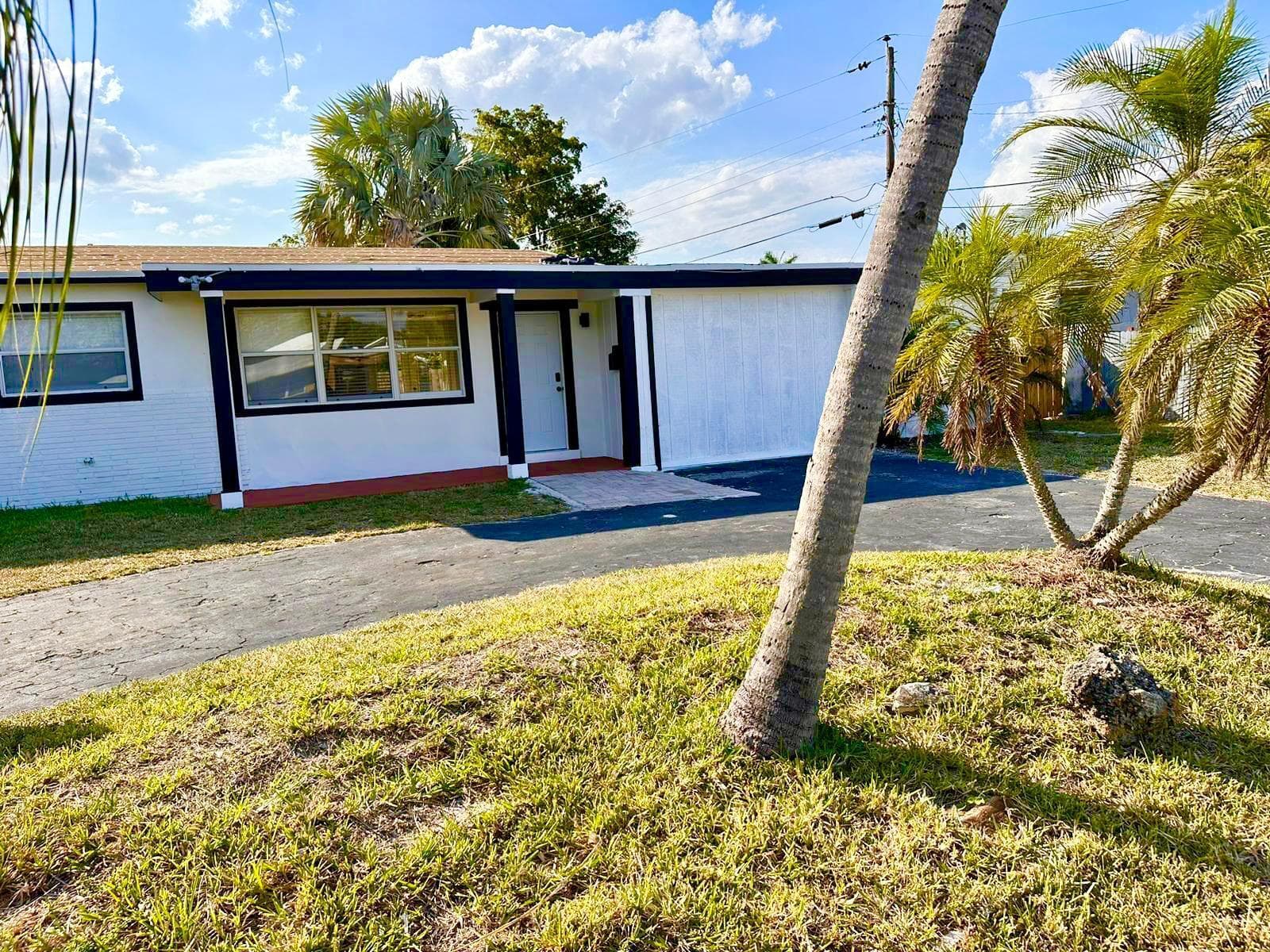 601 NW 38th Street, Deerfield Beach, FL 33064 — photo 2 of 53
