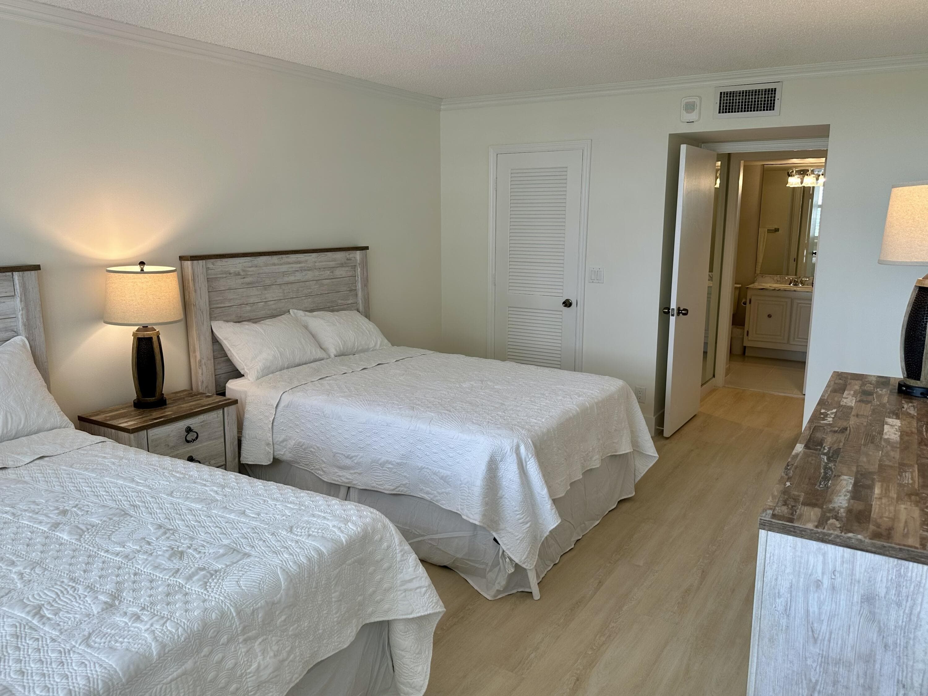 3400 N Ocean Drive 706, Singer Island, FL 33404 — photo 22 of 41