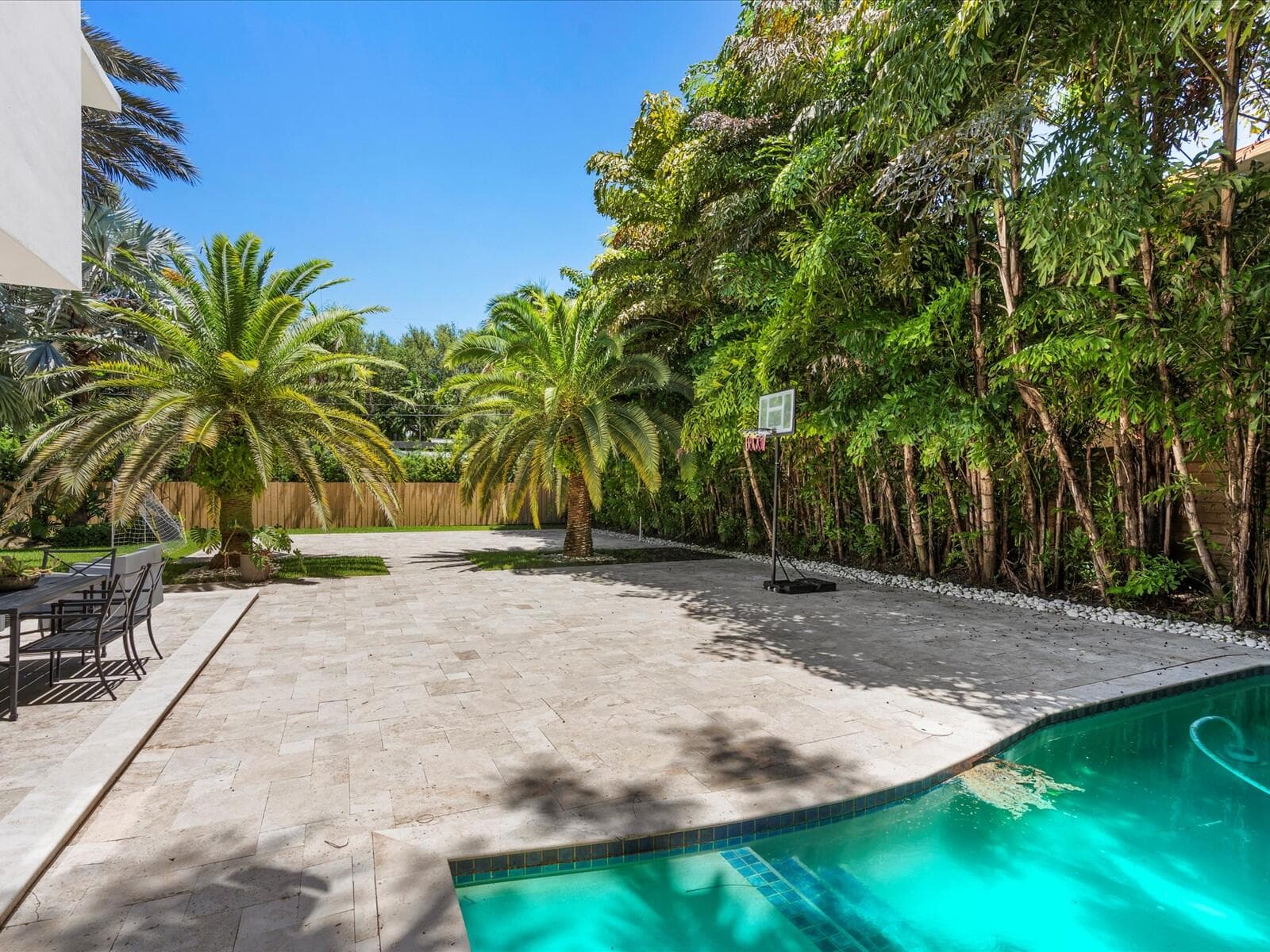 3917 S Le Jeune Road, Miami, FL 33146 — photo 61 of 66