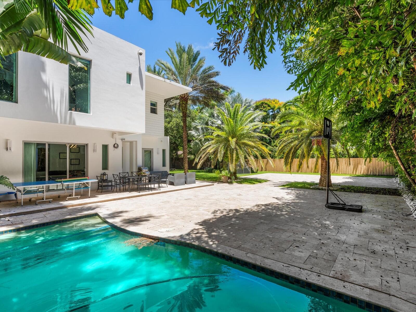 3917 S Le Jeune Road, Miami, FL 33146 — photo 60 of 66