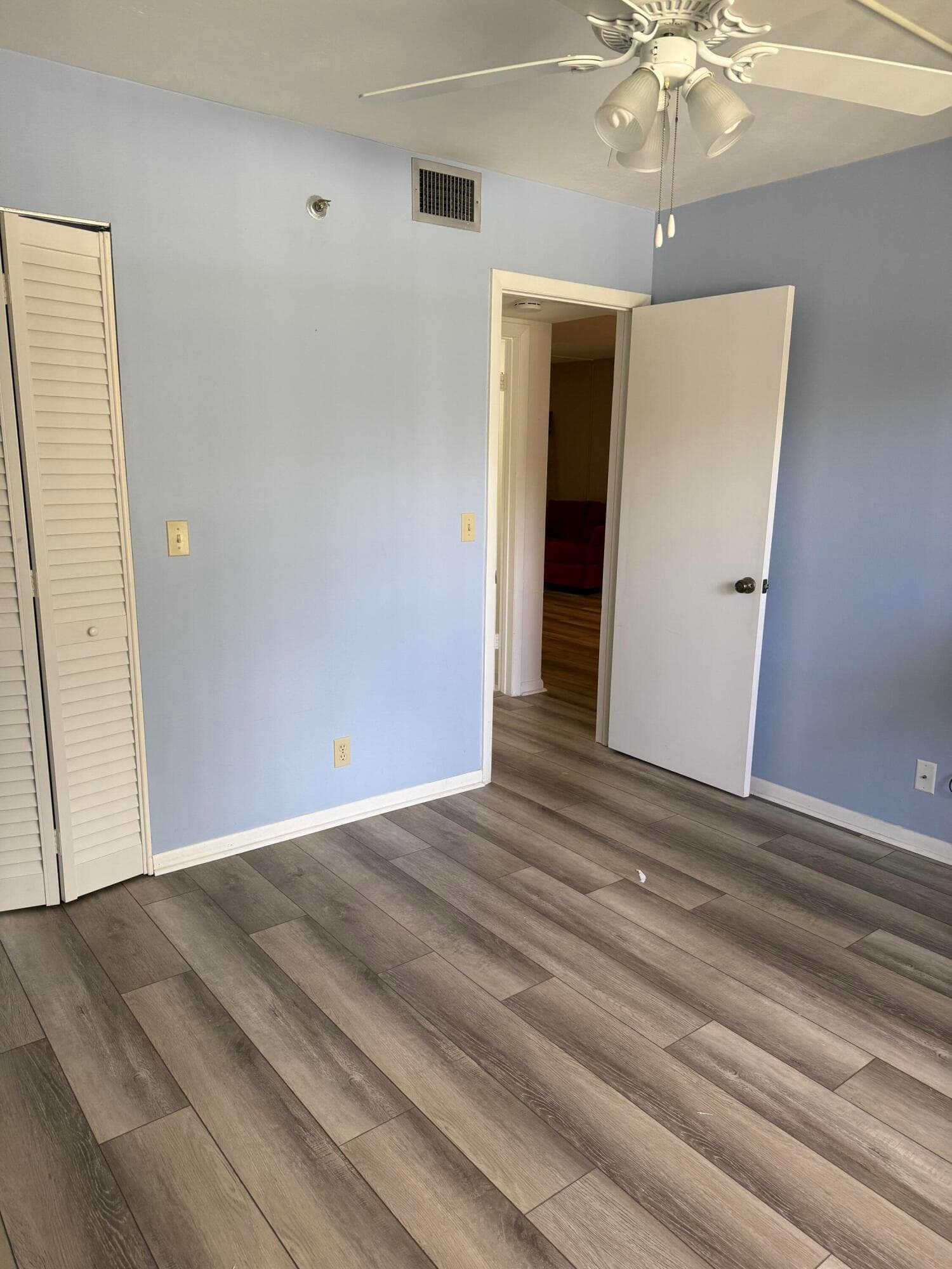 4760 Lucerne Lakes Boulevard 206, Lake Worth, FL 33467 — photo 10 of 19