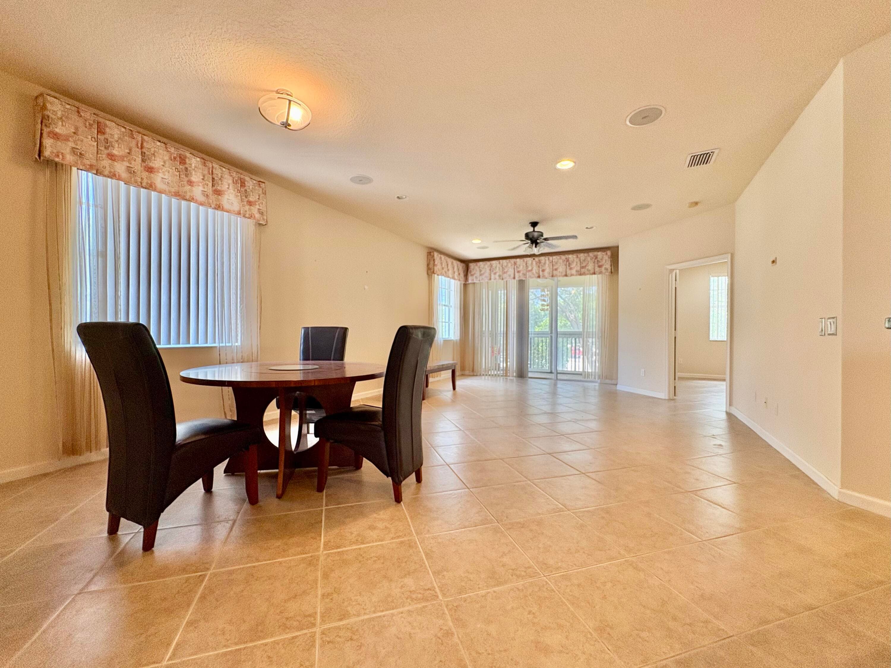 23265 Carolwood Lane 201, Boca Raton, FL 33428 — photo 14 of 36