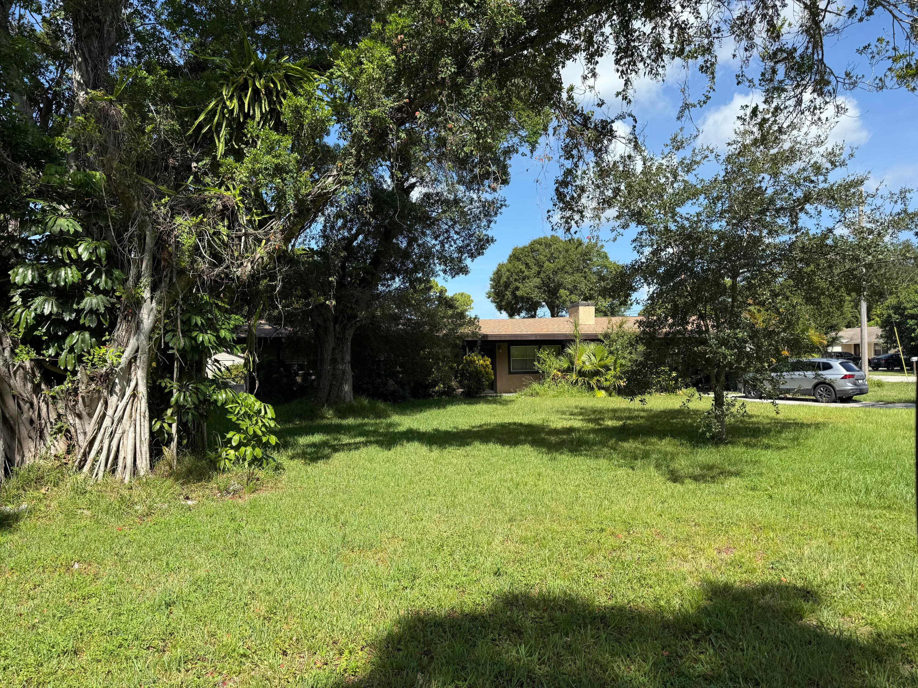 1001 Tortugas Avenue, Fort Pierce, FL 34982 — photo 2 of 36