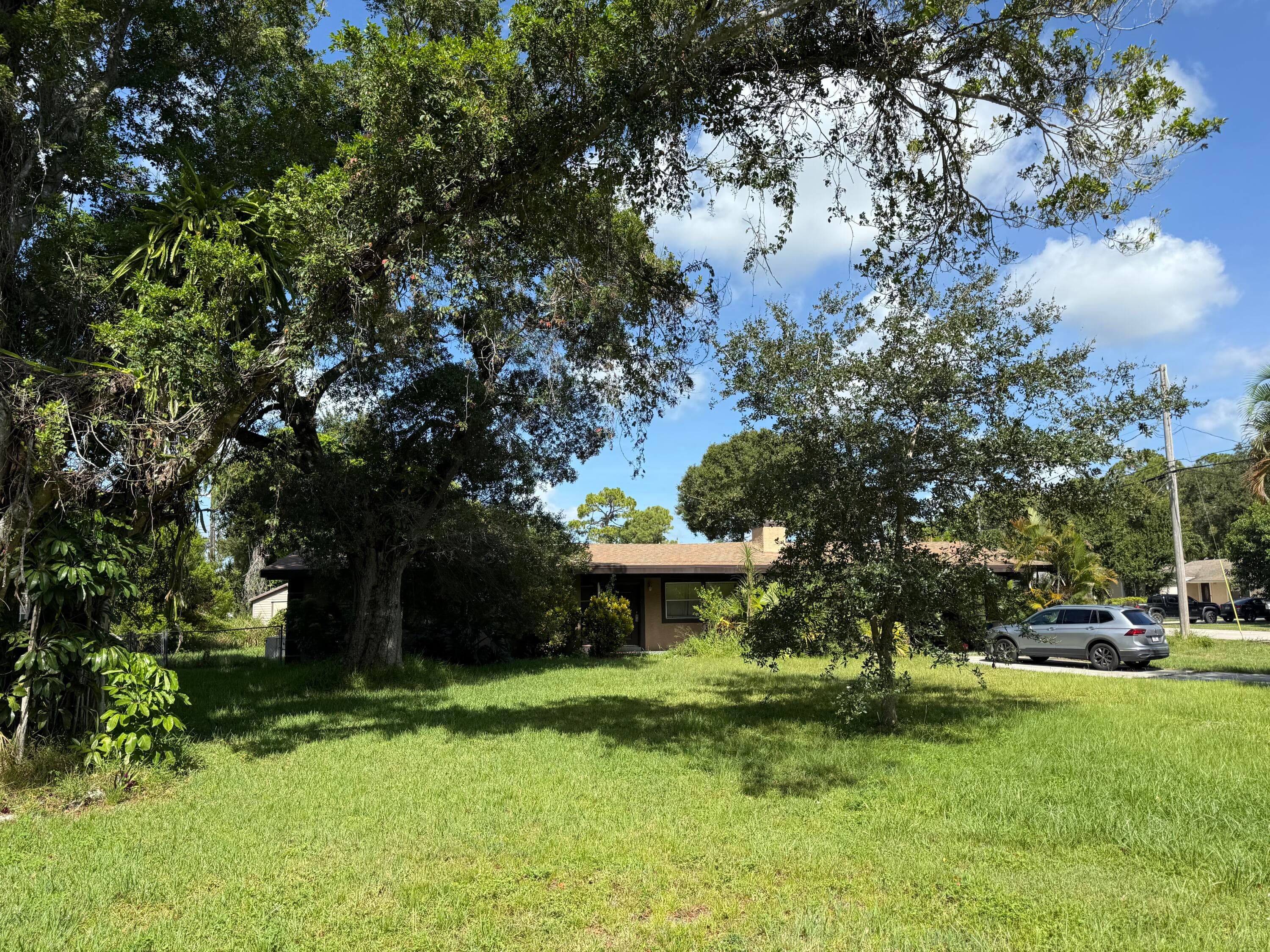 1001 Tortugas Avenue, Fort Pierce, FL 34982 — photo 3 of 36